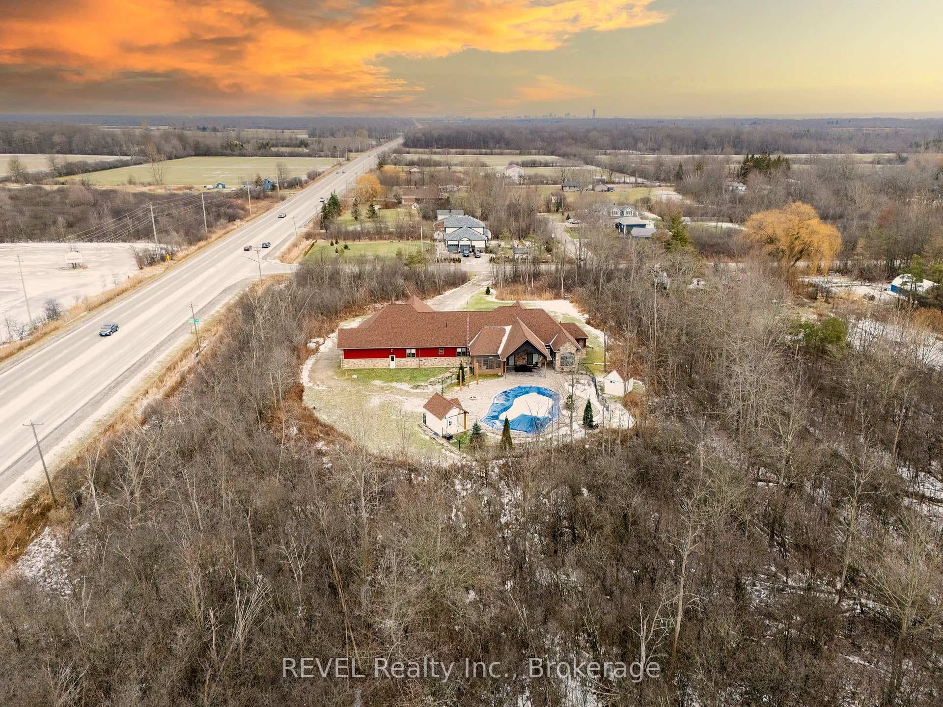 1041 Oakhill Boulevard photo 47