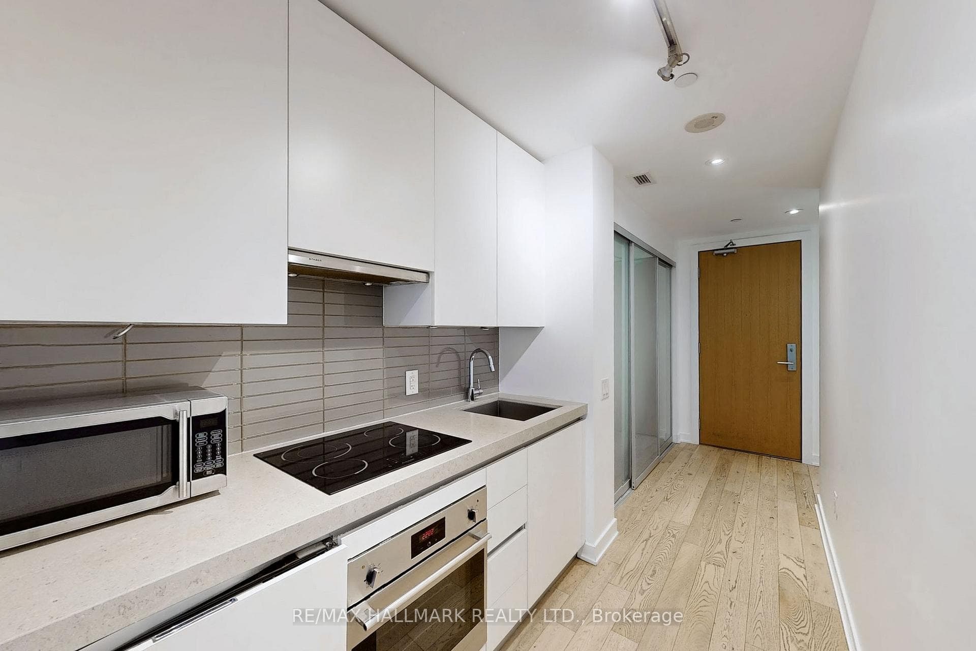 629 King Street Unit 636 photo 16