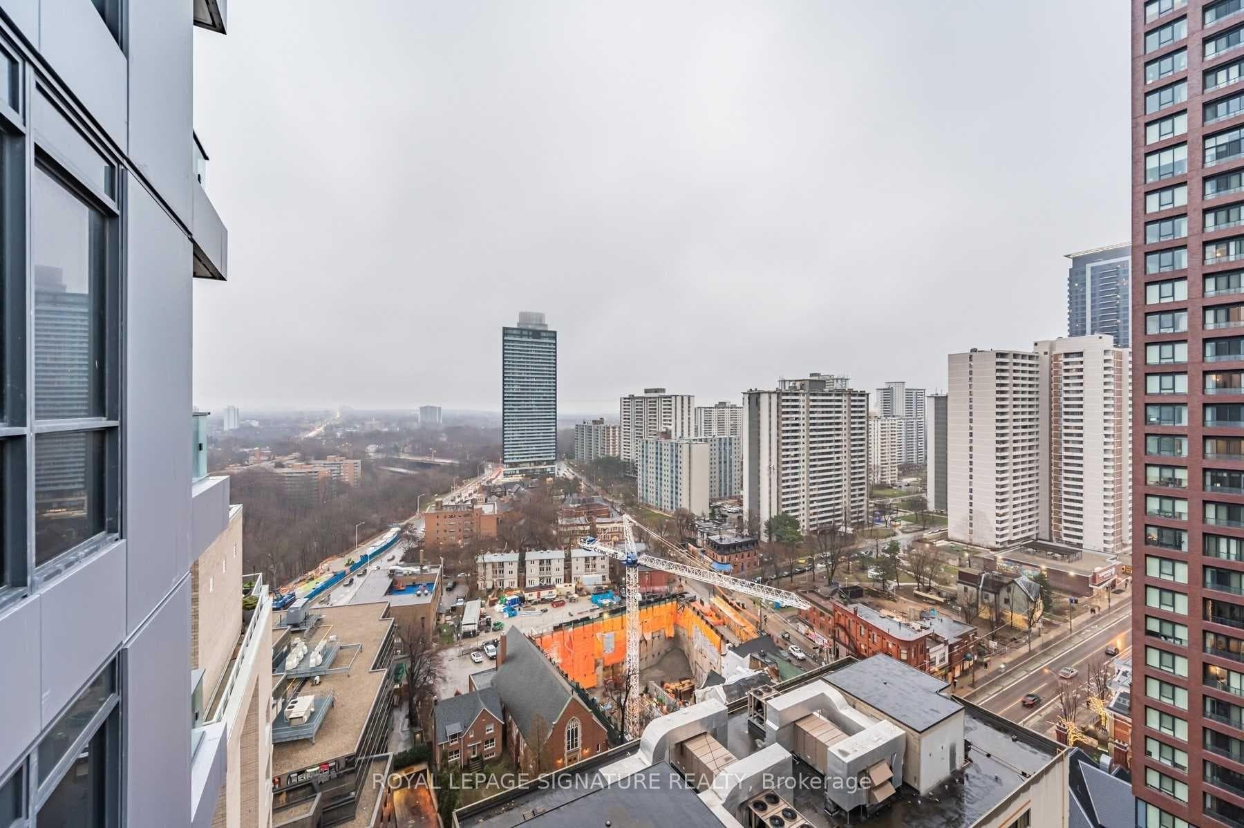 395 Bloor Street Unit 1712 photo 16
