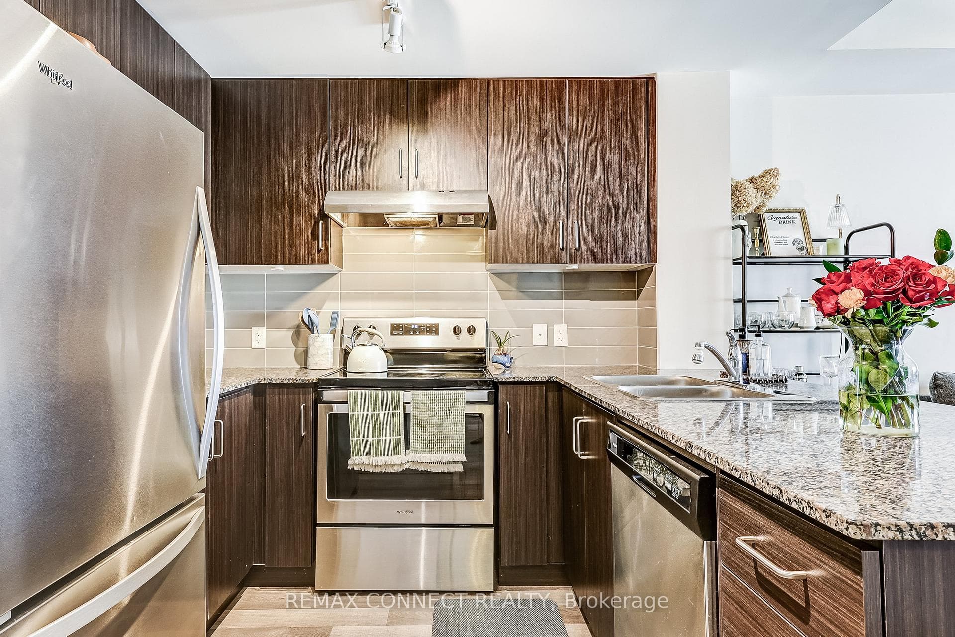 21 Brookhouse Drive Unit 420 photo 7