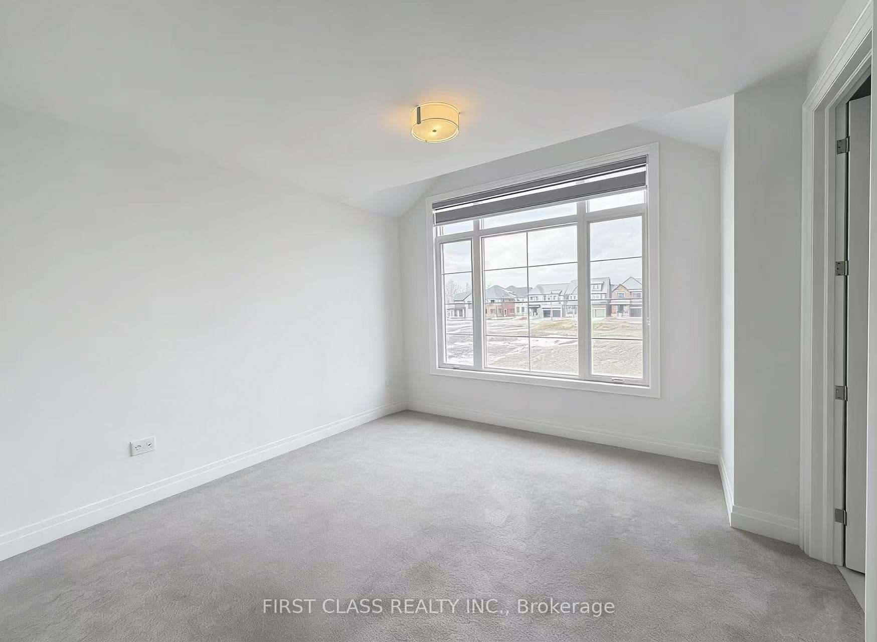 68 Tranquility Crescent photo 28