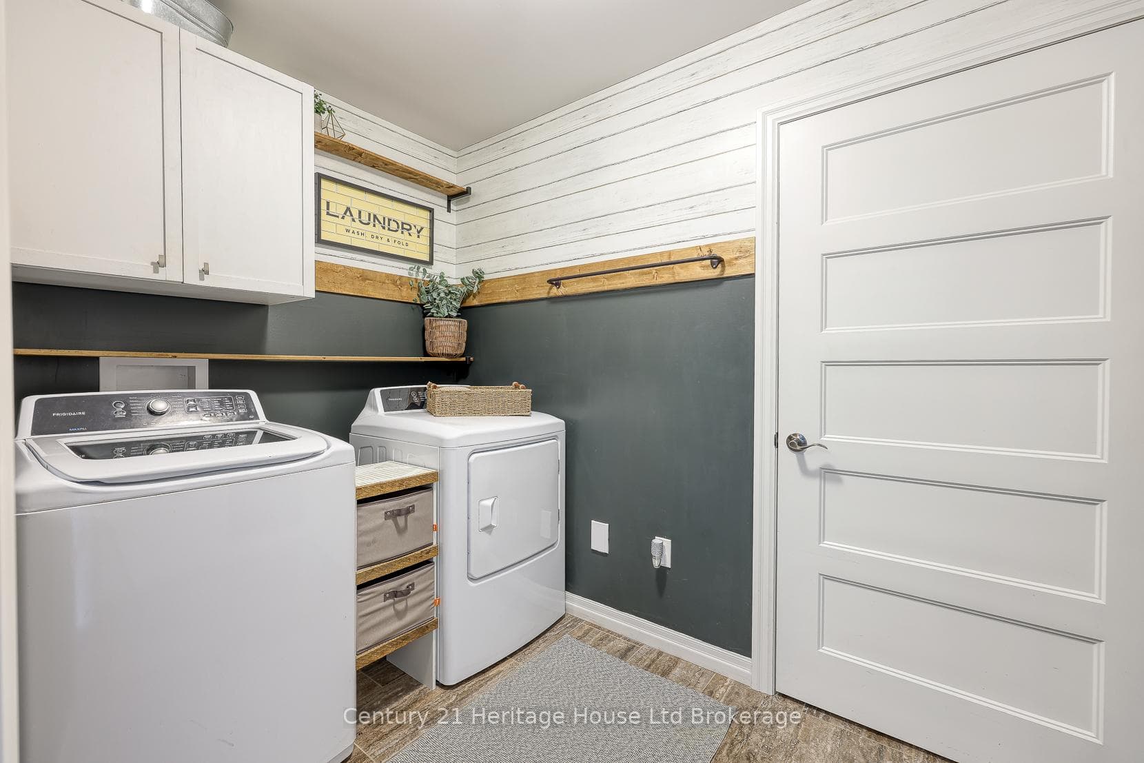 89 Walker Road photo 28