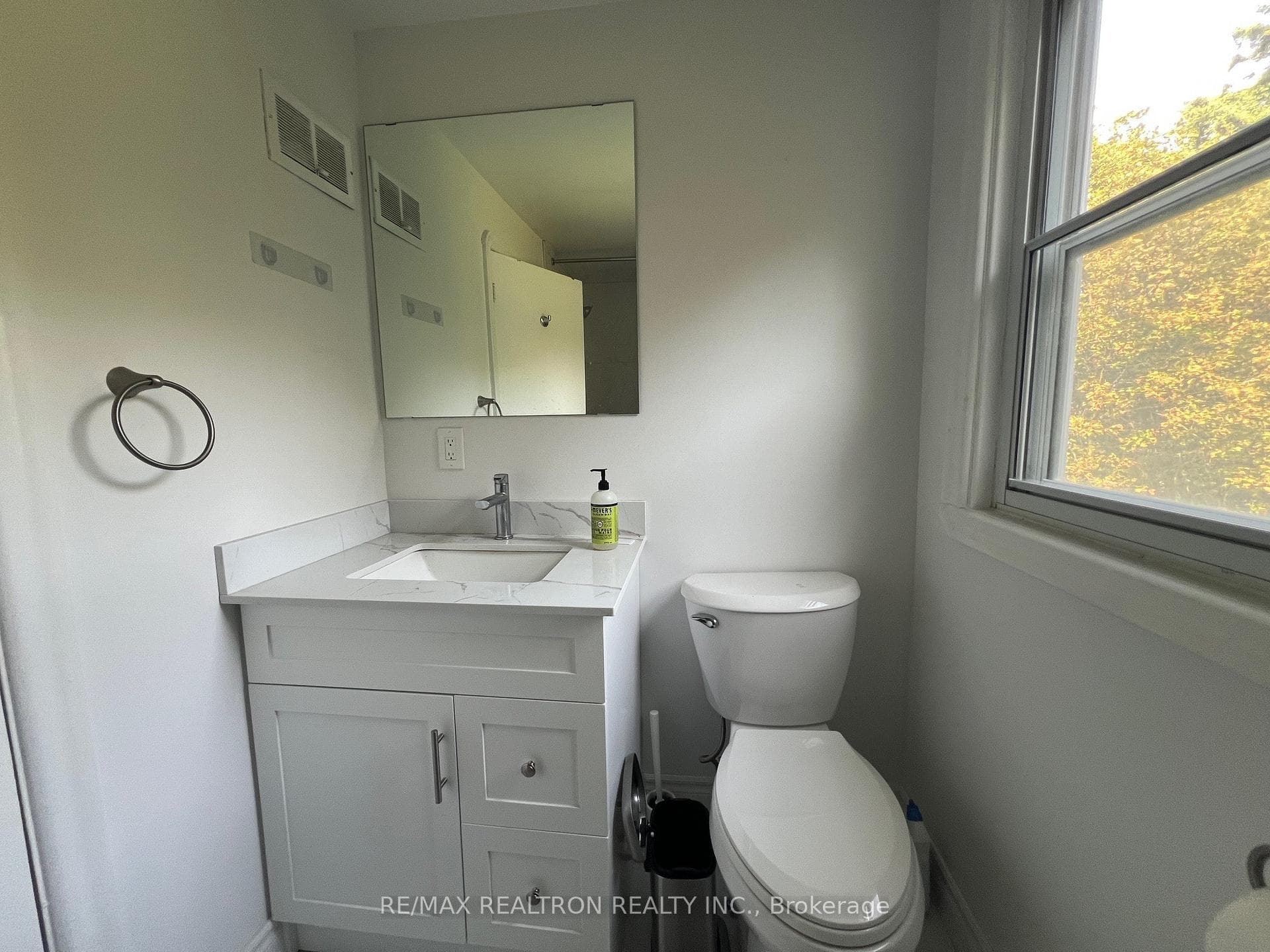 53 Pine Ridge Drive photo 12