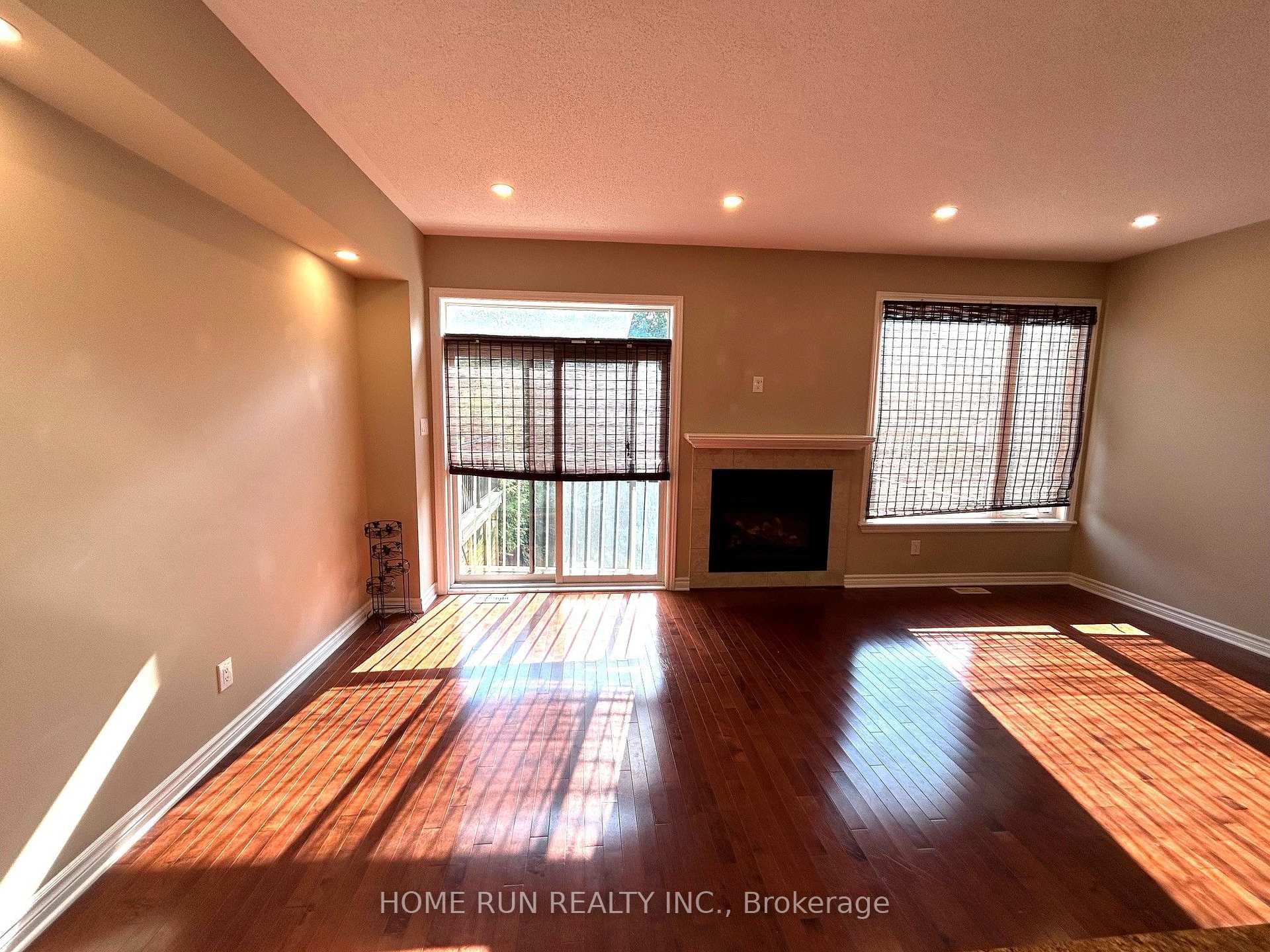 862 Fletcher Circle photo 7
