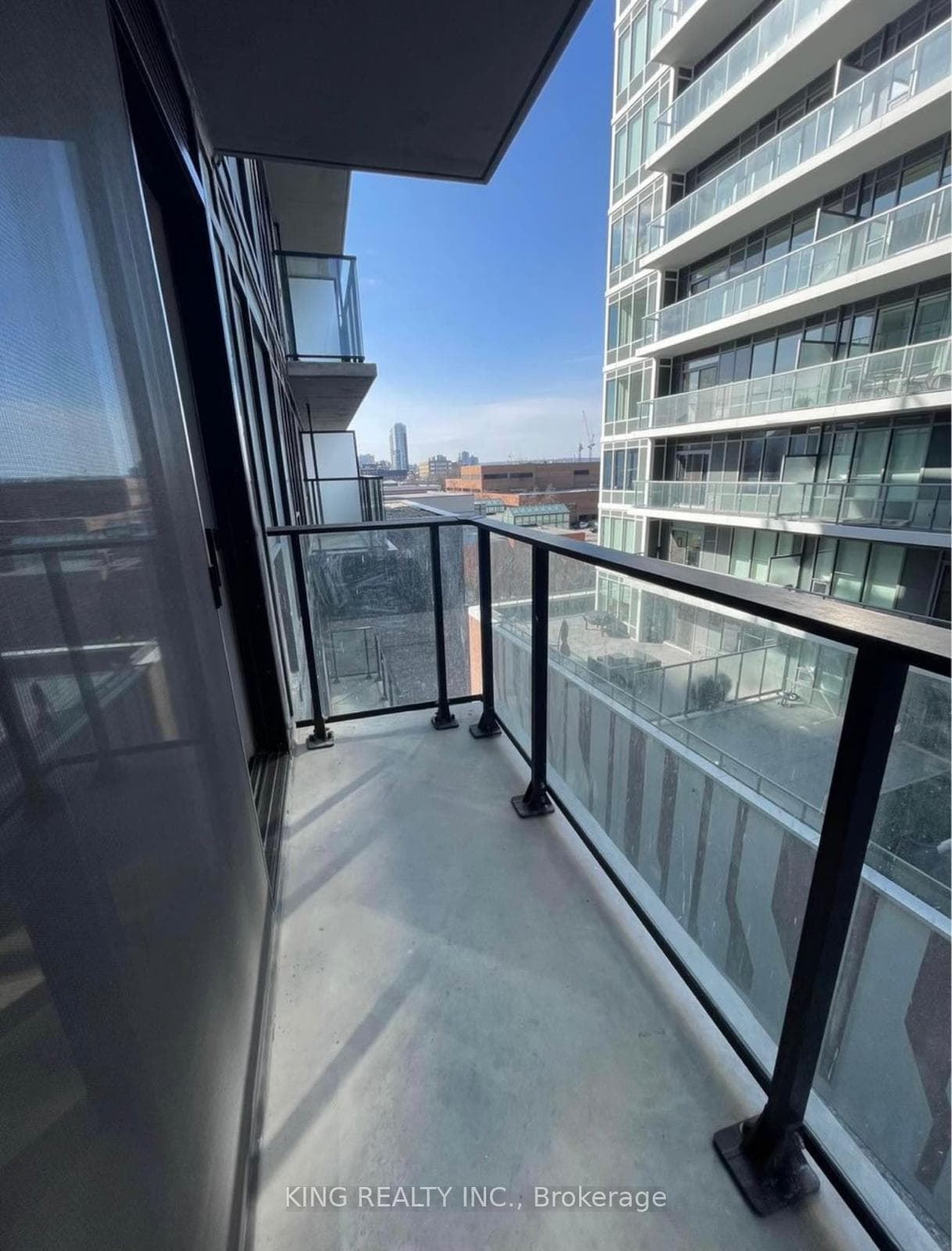 1 Jarvis Street Unit 615 photo 1