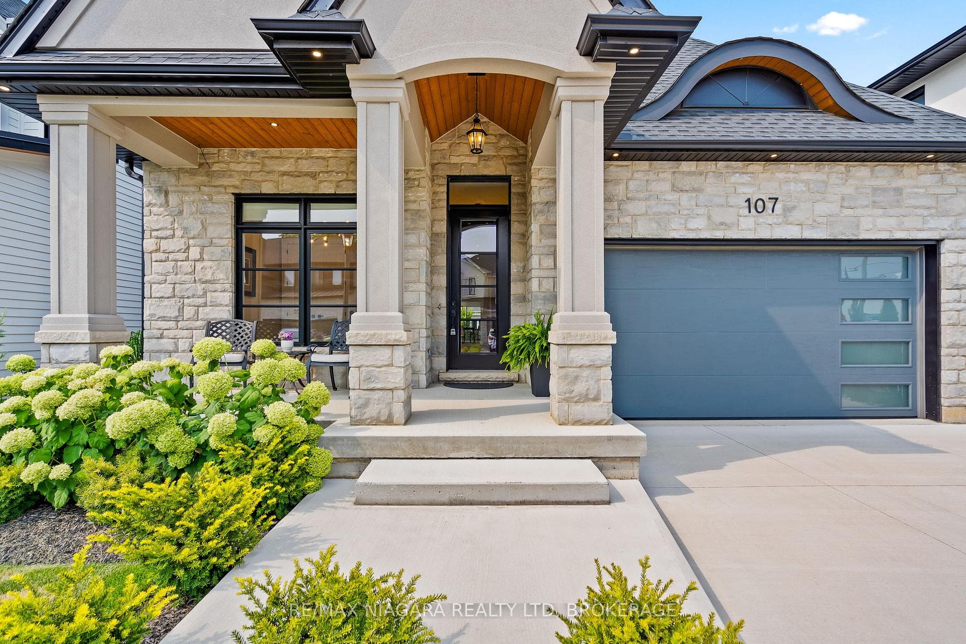 107 Millpond Road photo 3