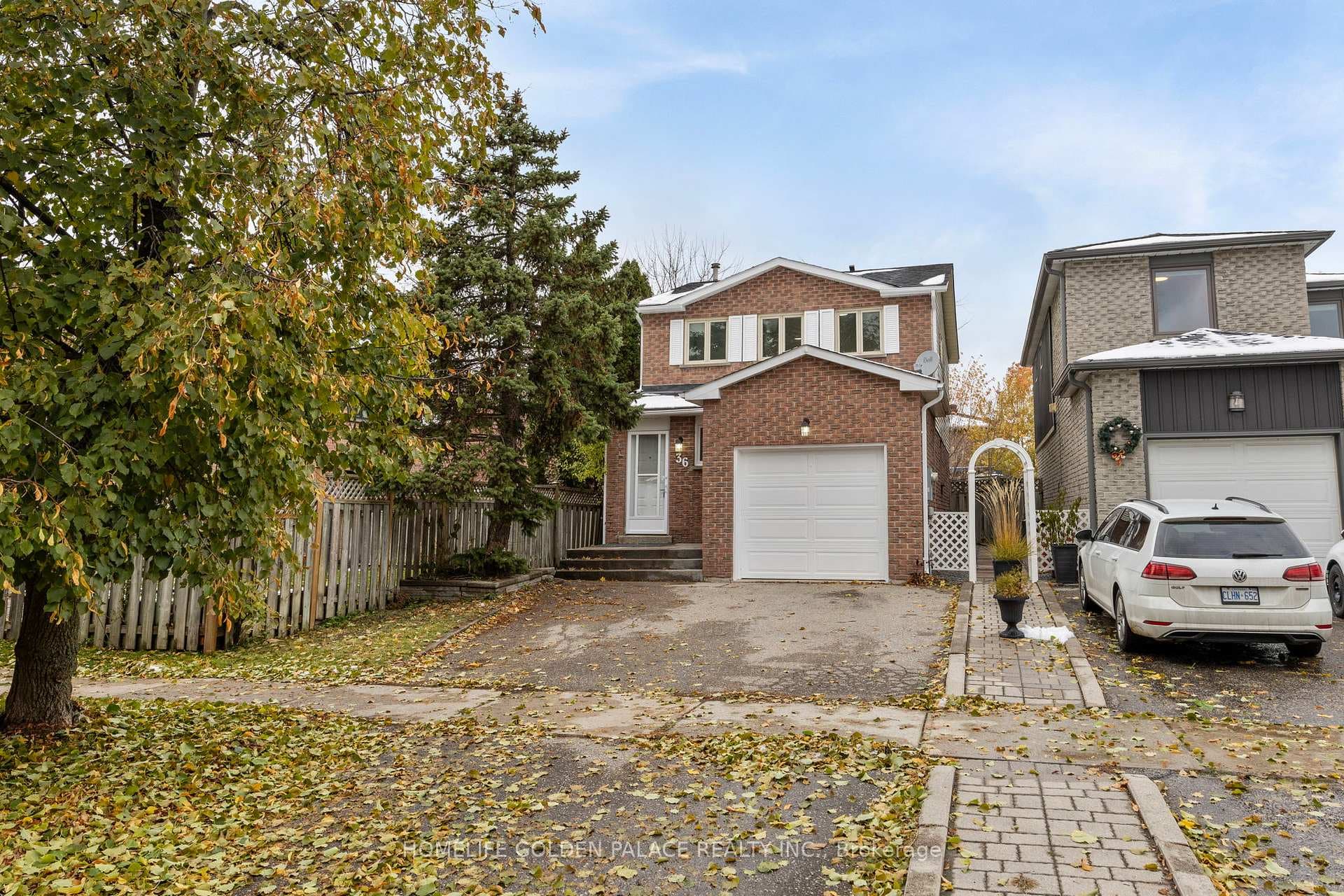 36 Moonlight Lane photo 3