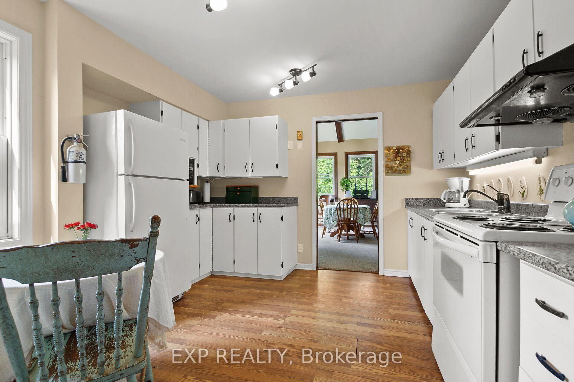1798 Burnt Lands Road photo 11