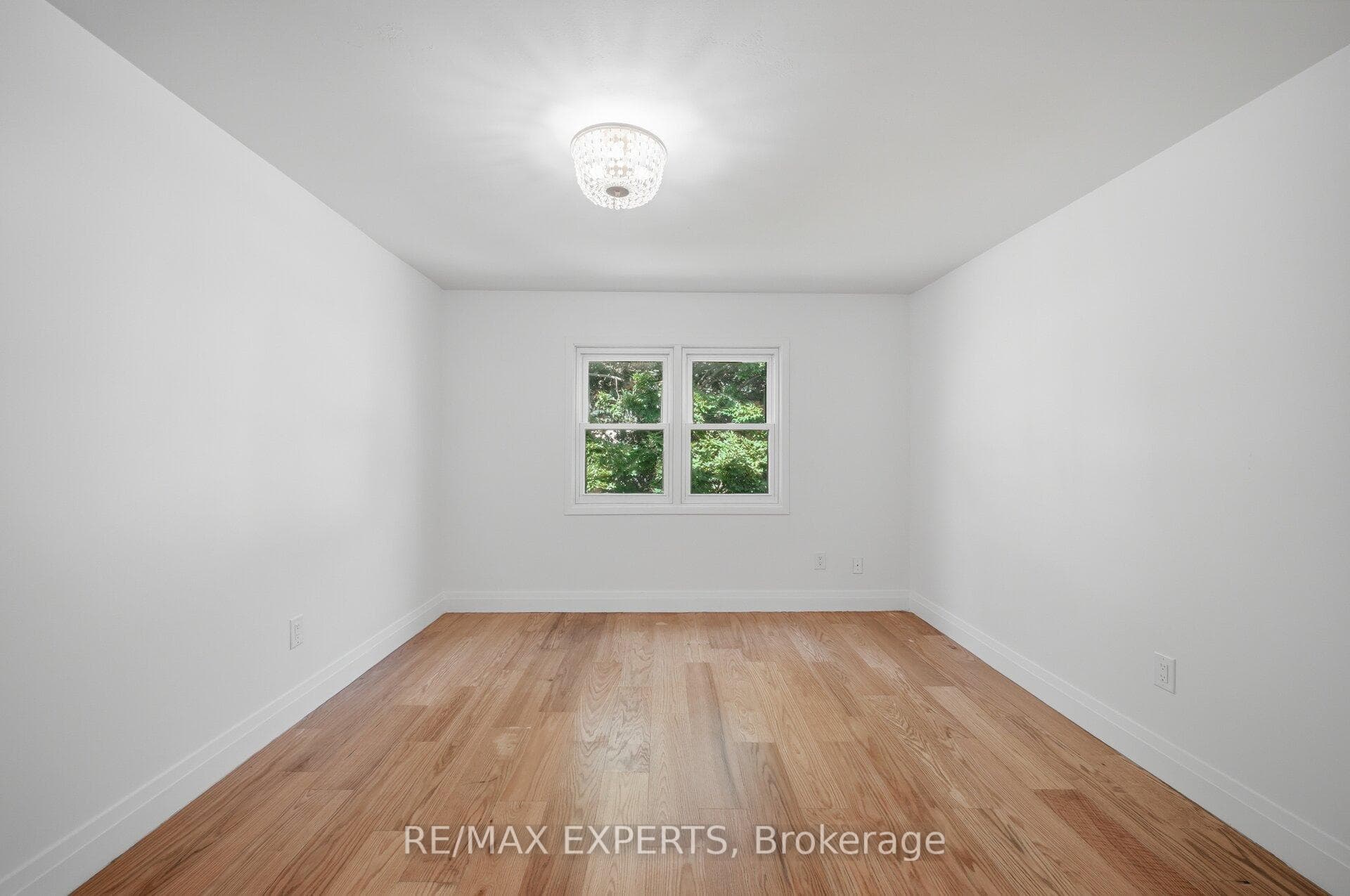 103 Guthrie Crescent photo 19