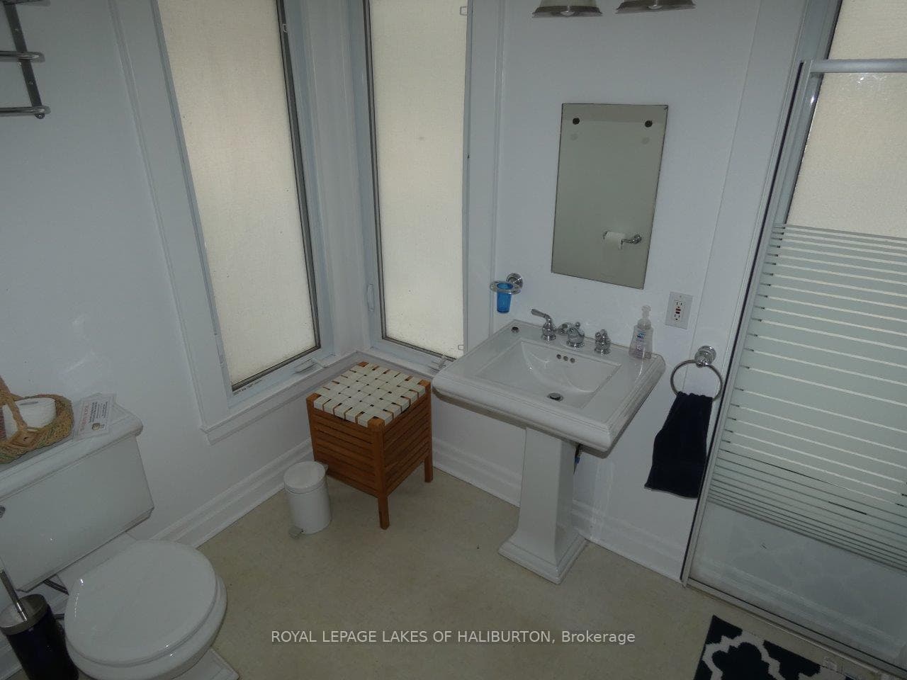 Lakeside 3 piece bath