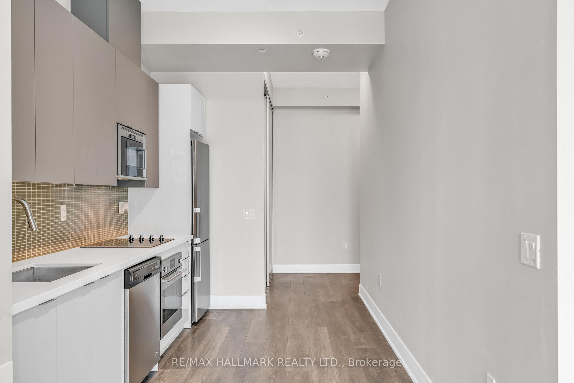 2908 Highway 7 N/A Unit 3705 photo 12