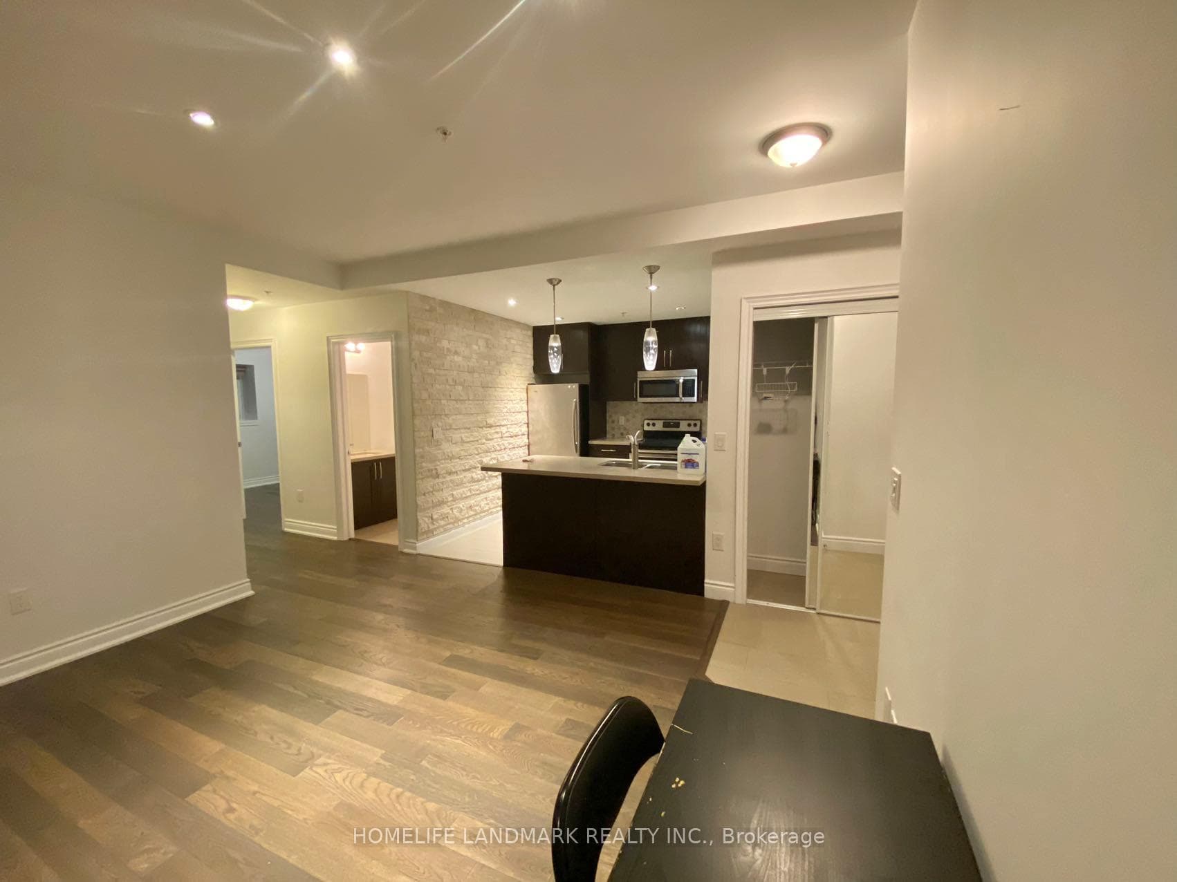 427 Aberdeen Avenue Unit 501 photo 7