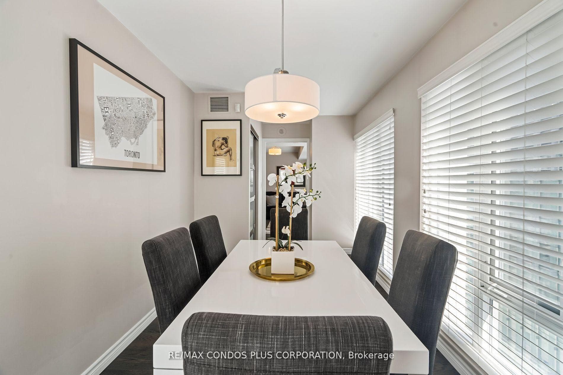 200 Victoria Street Unit 1214 photo 16