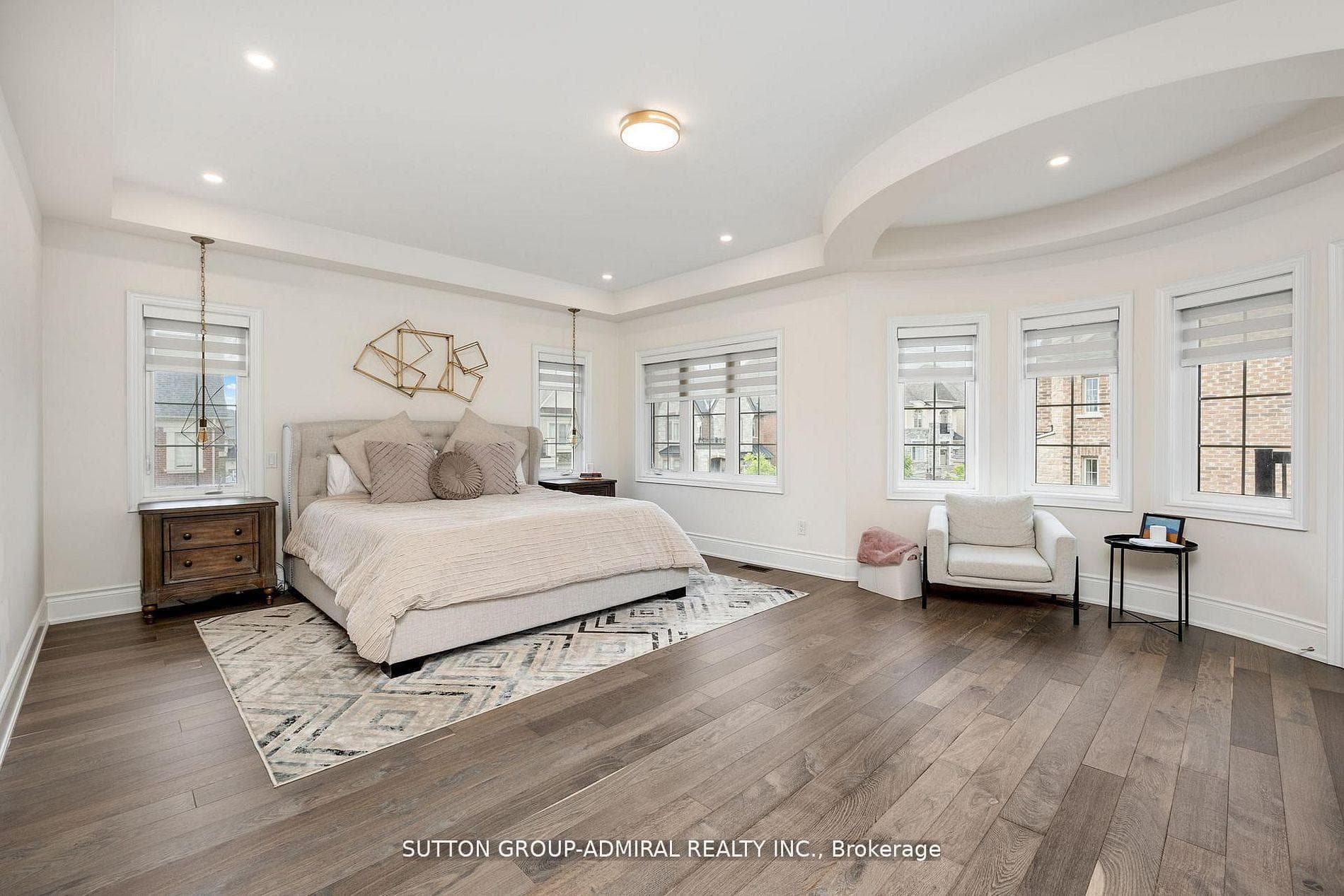 36 Hurst Avenue photo 21