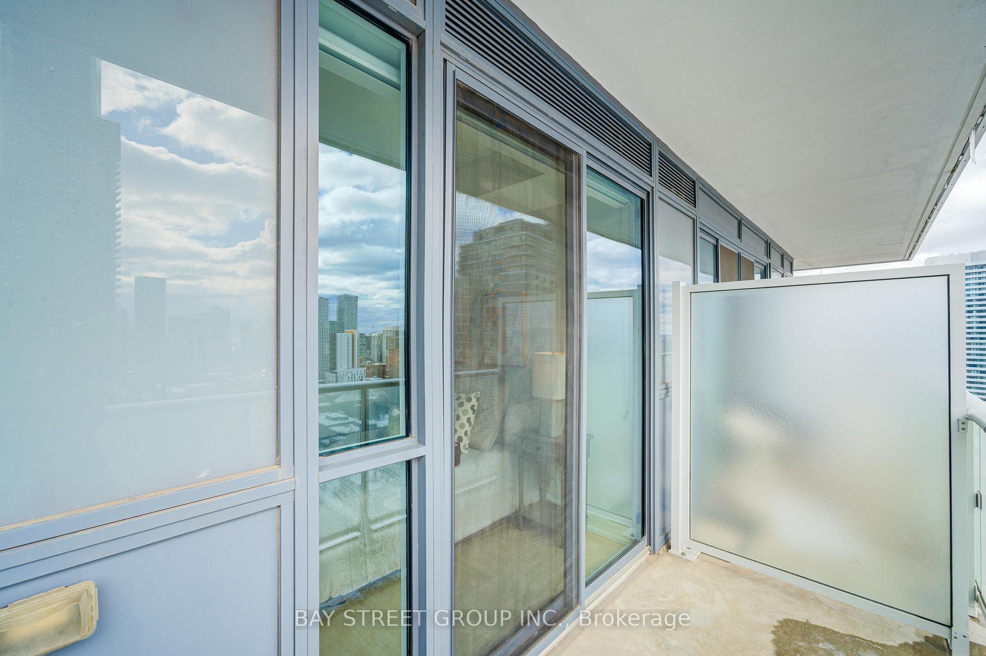7 Grenville Street Unit 3211 photo 19