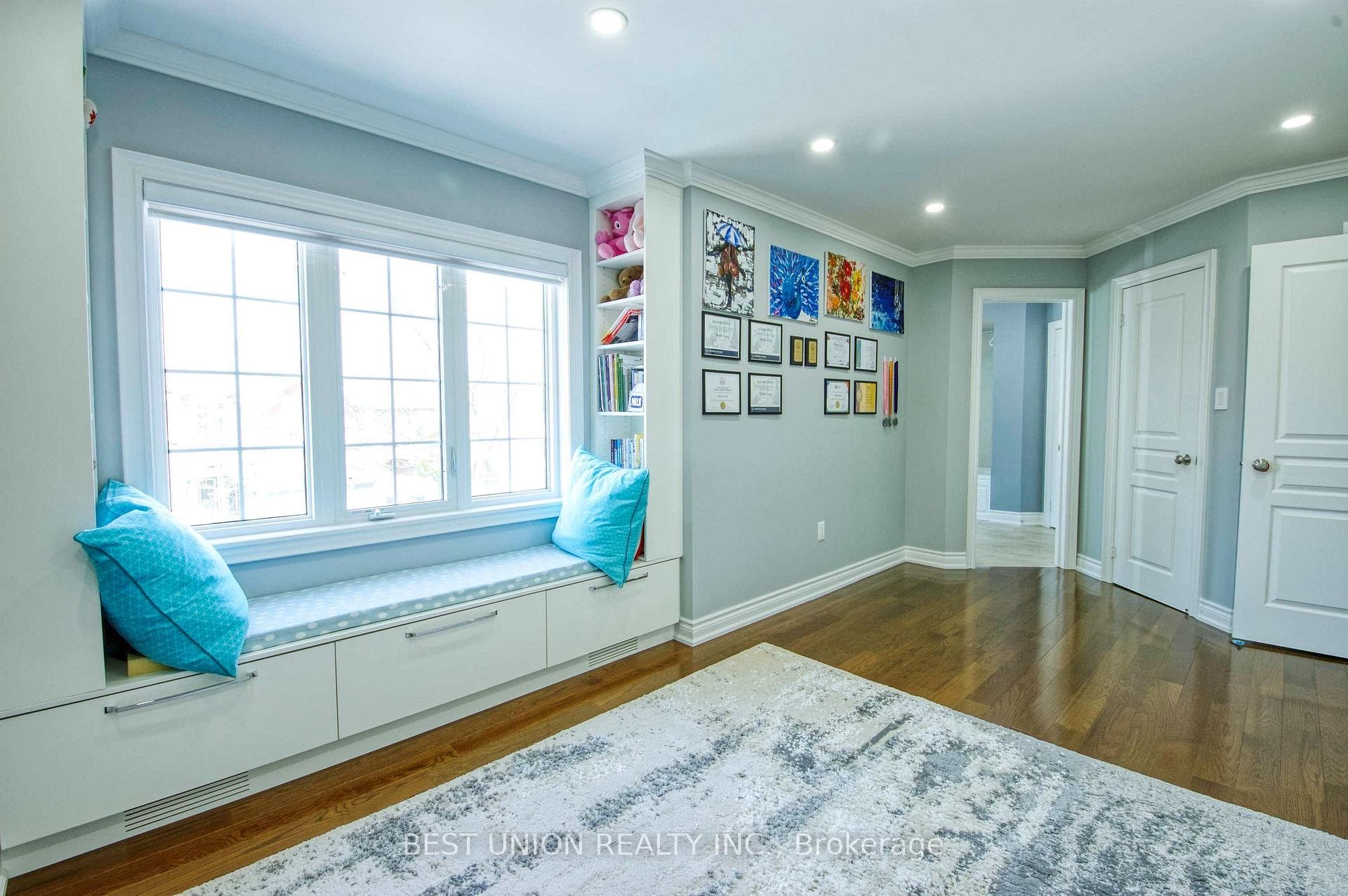 1183 Mctavish Drive photo 45