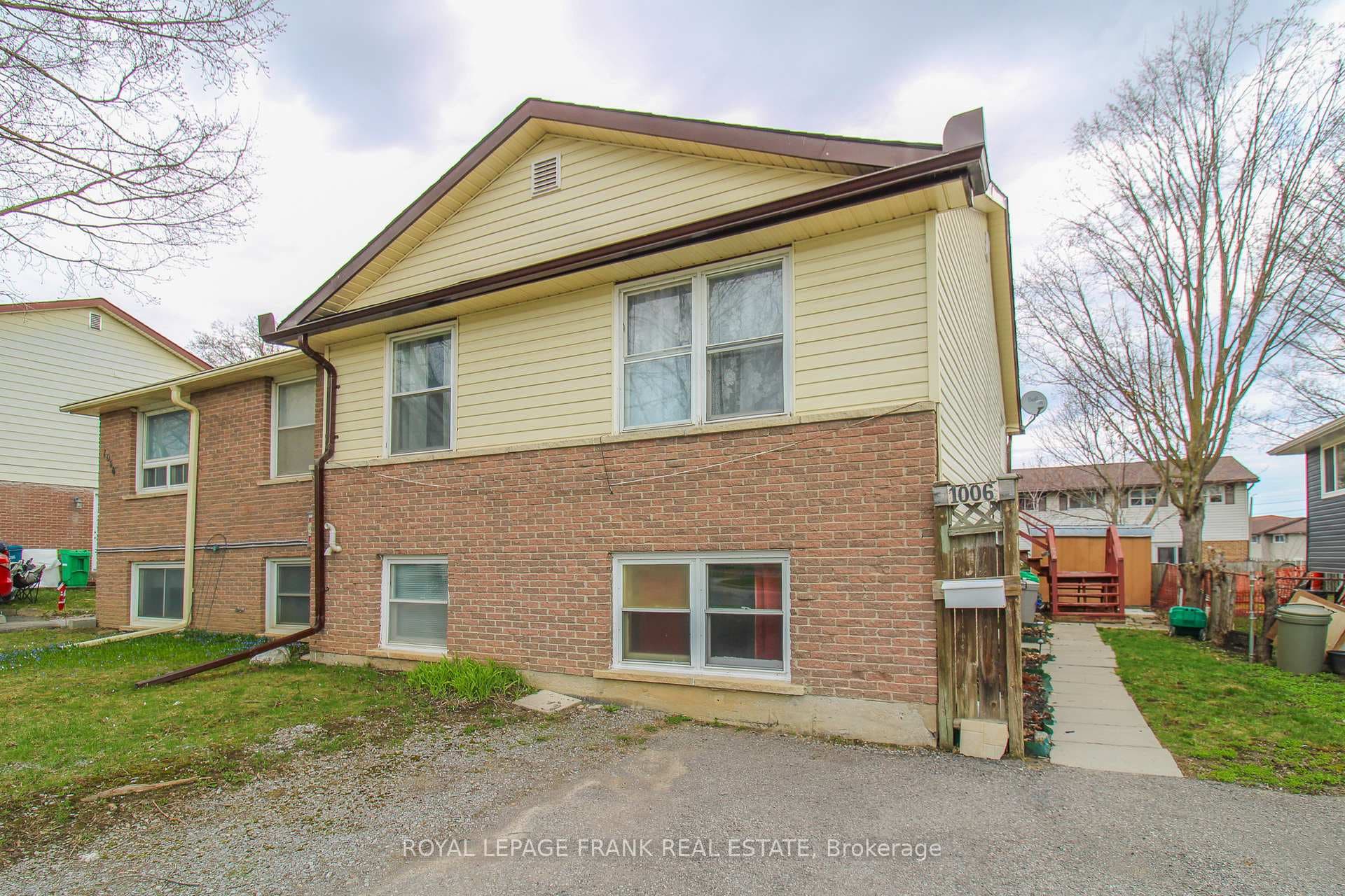 1006 Sydenham Road photo 1