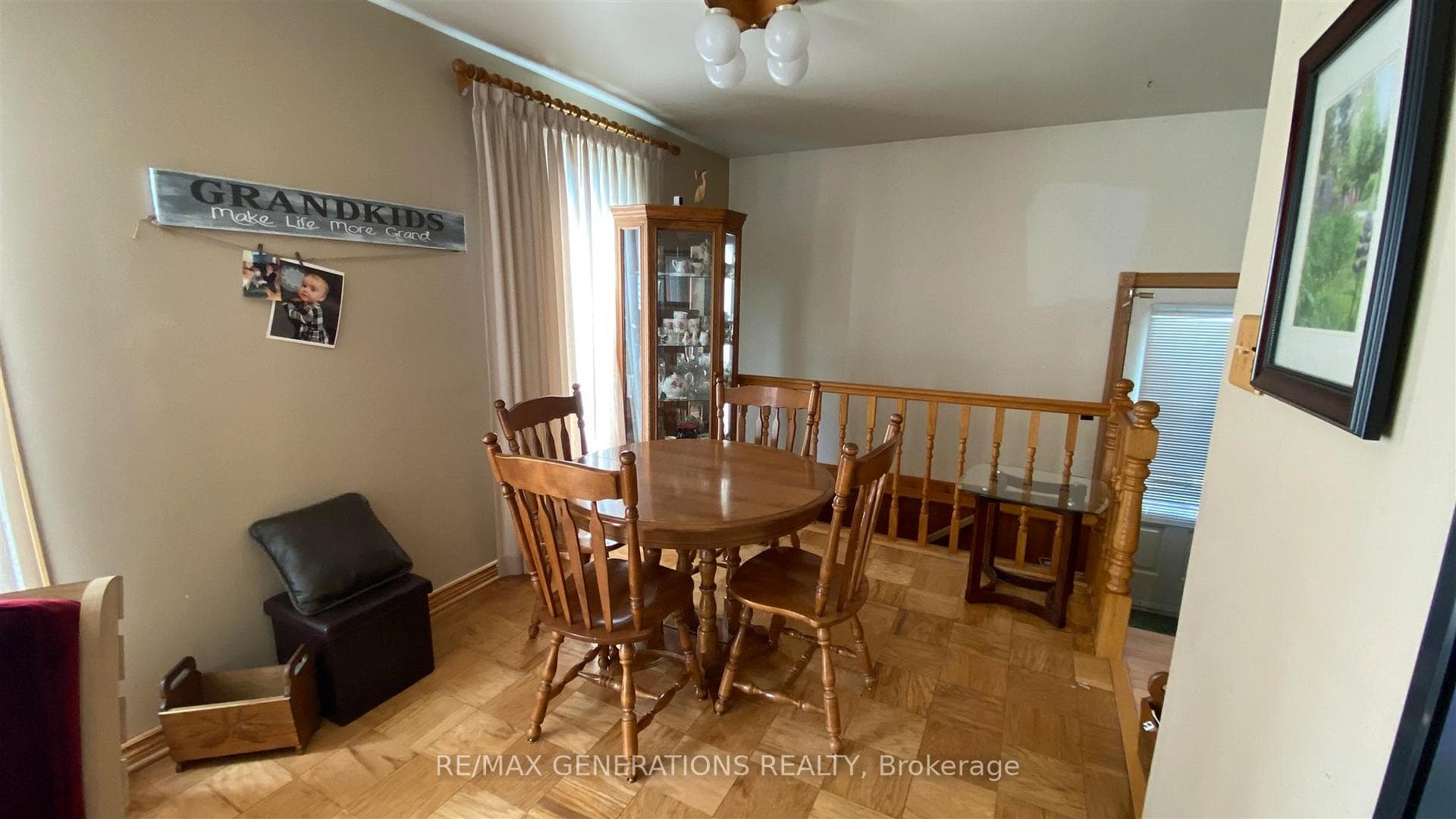 121 Willow Road photo 8