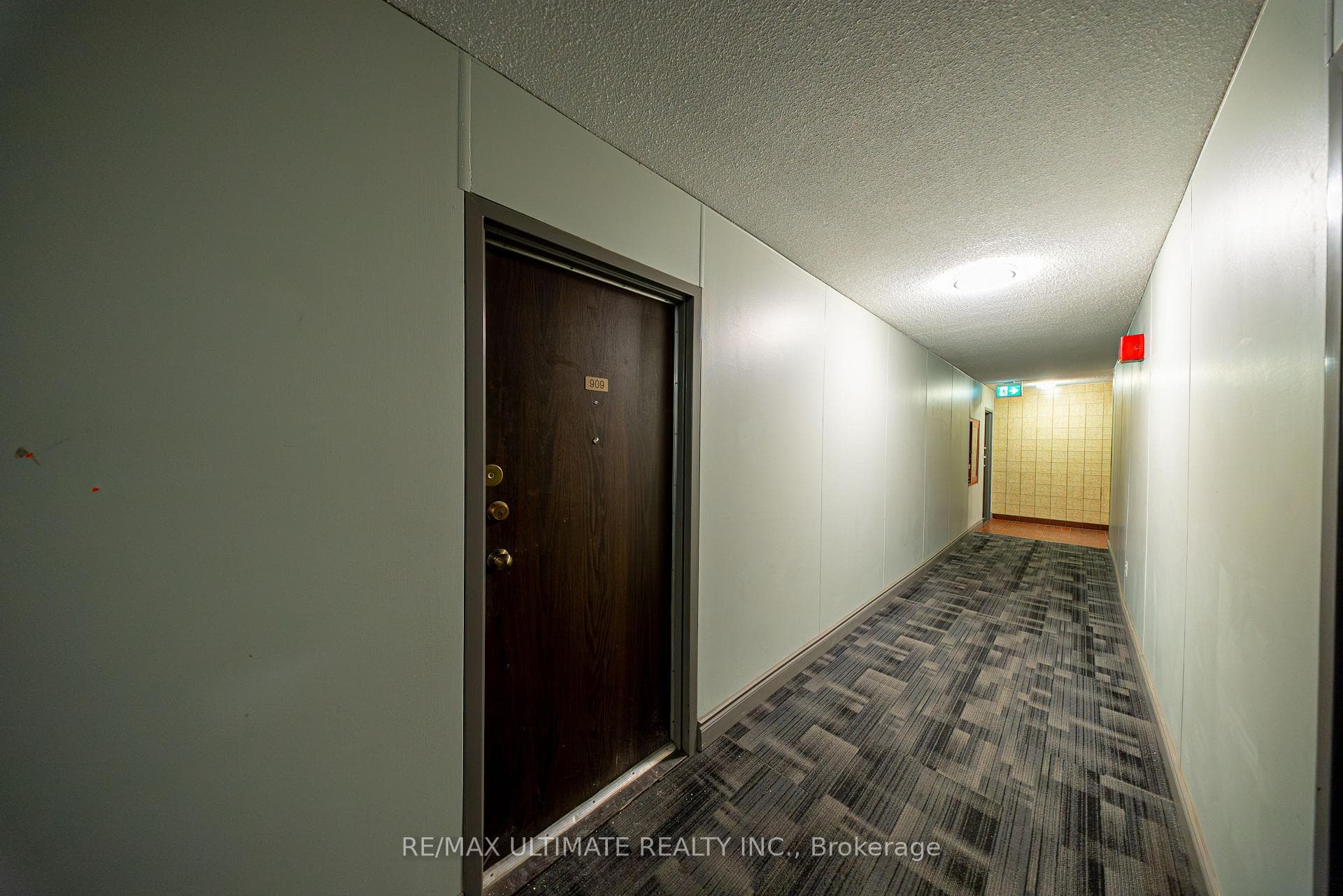 390 Dixon Road Unit 909 photo 4