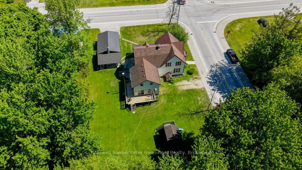 1365 Bruce Road 15 Road photo 42