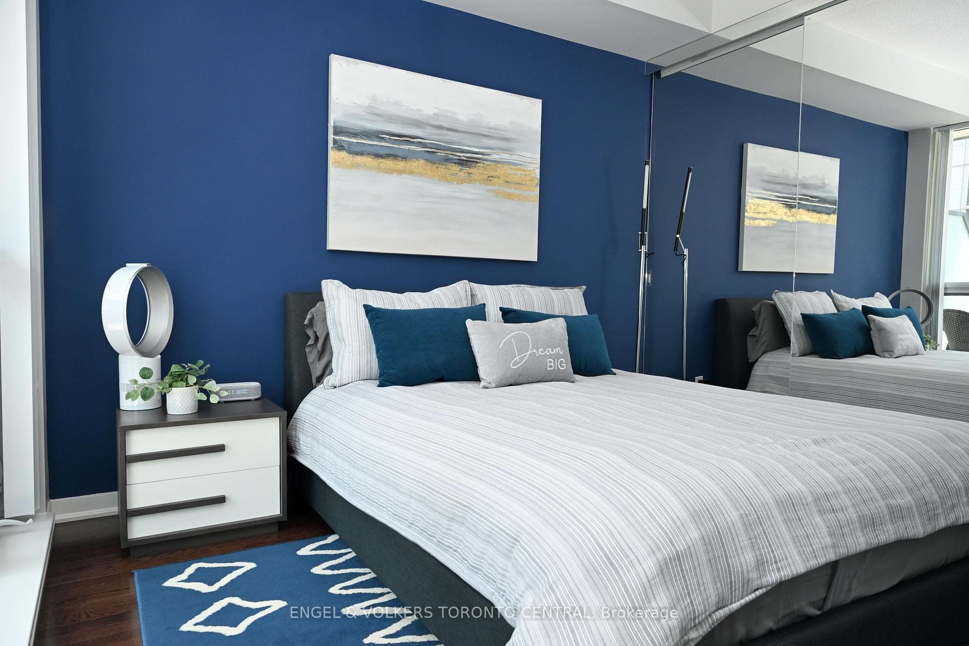 Bedroom with Wall-to-Wall Closet