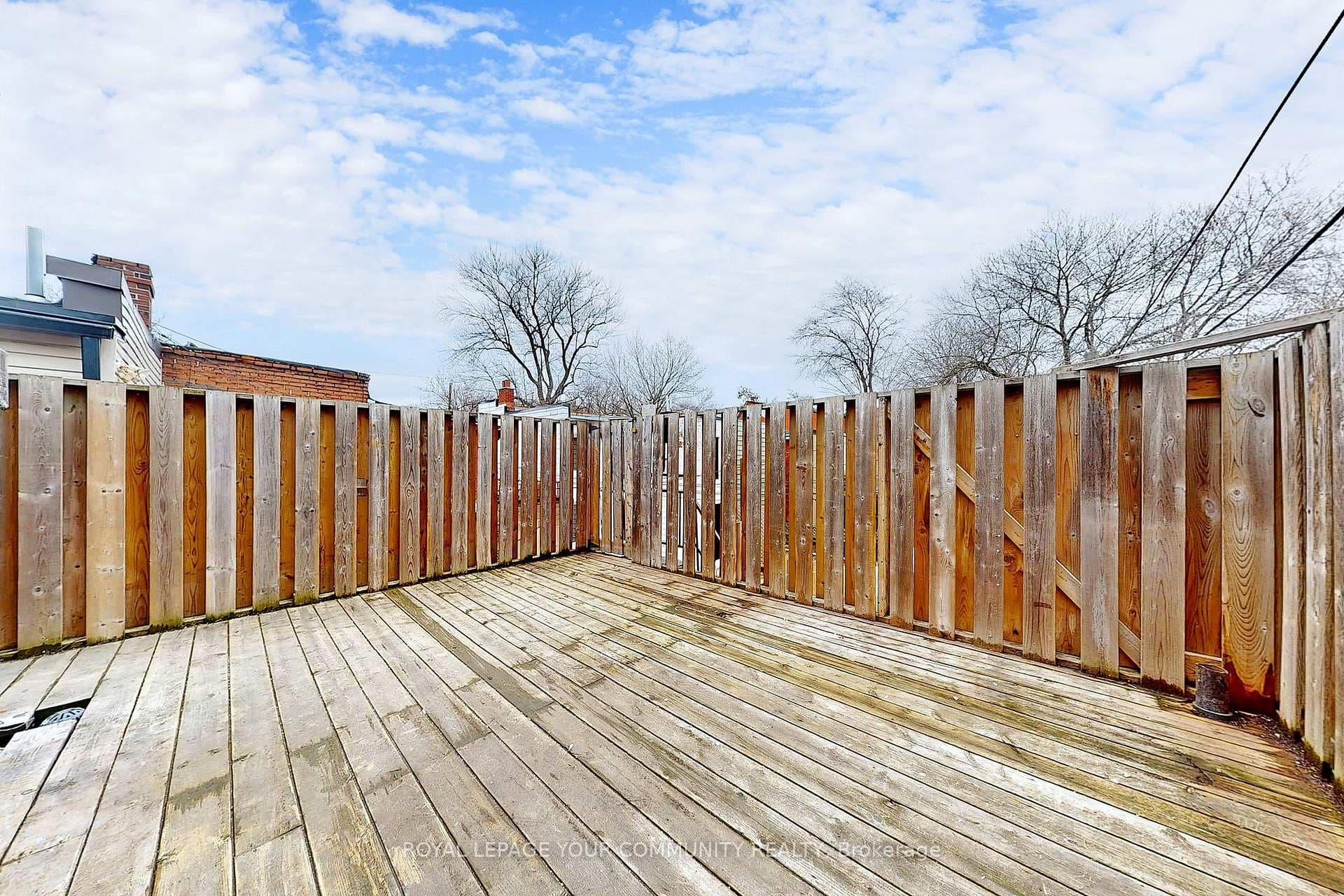 Private Deck