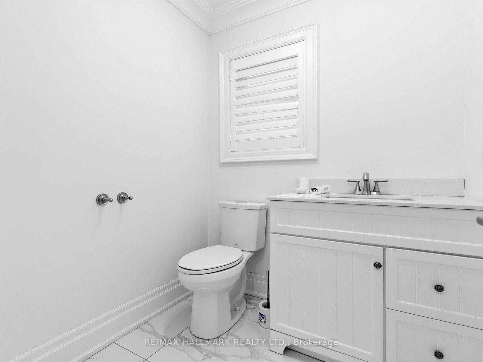 287 Andy Crescent photo 19