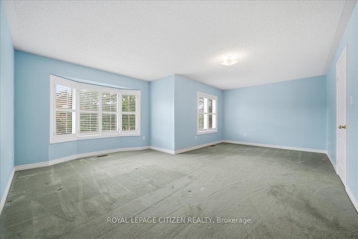 255 Shaftsbury Avenue Unit 36 photo 28
