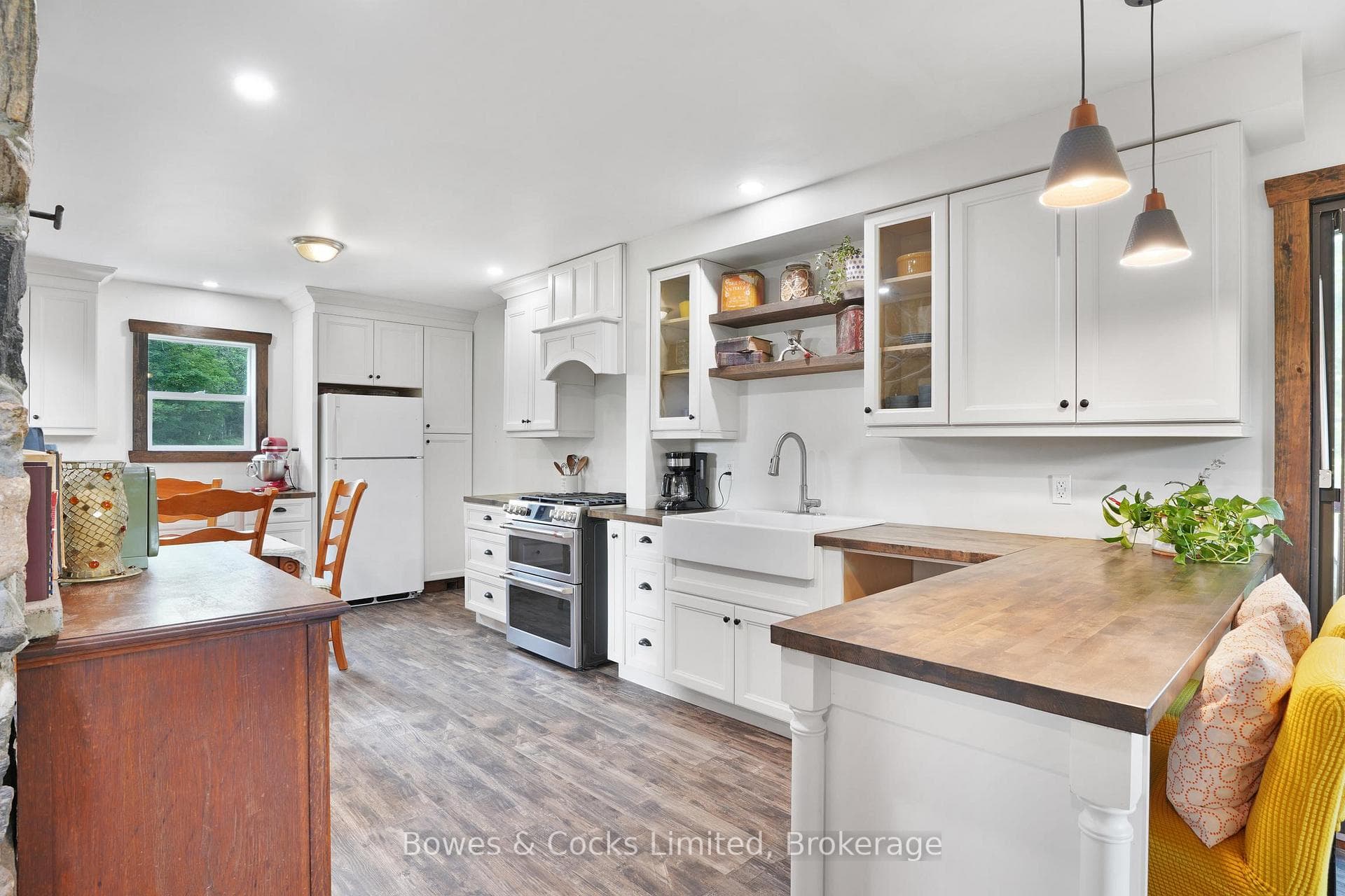 2885 Lower Faraday Road photo 9