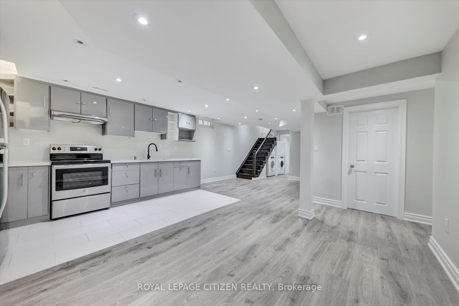 15 Quietbrook Crescent photo 30