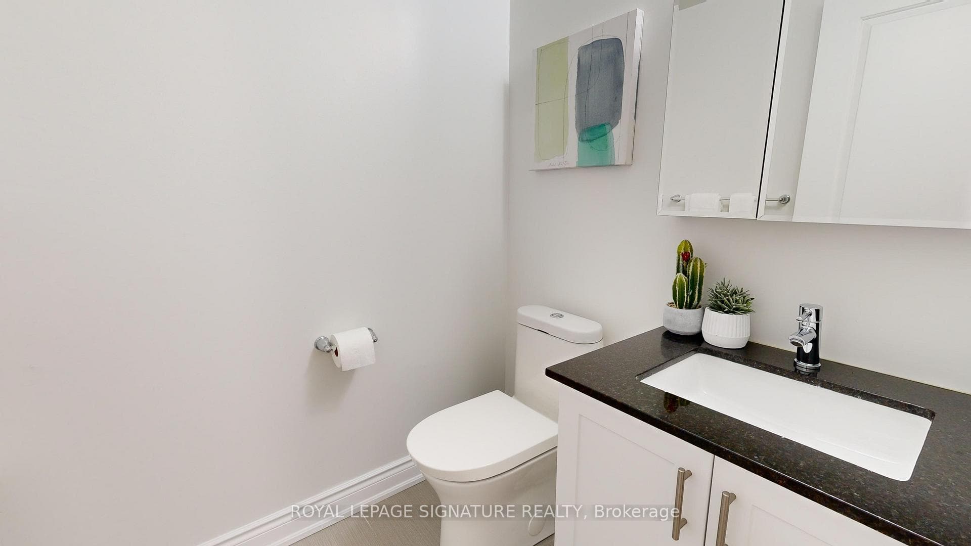 9618 YONGE Street Unit 523 photo 25
