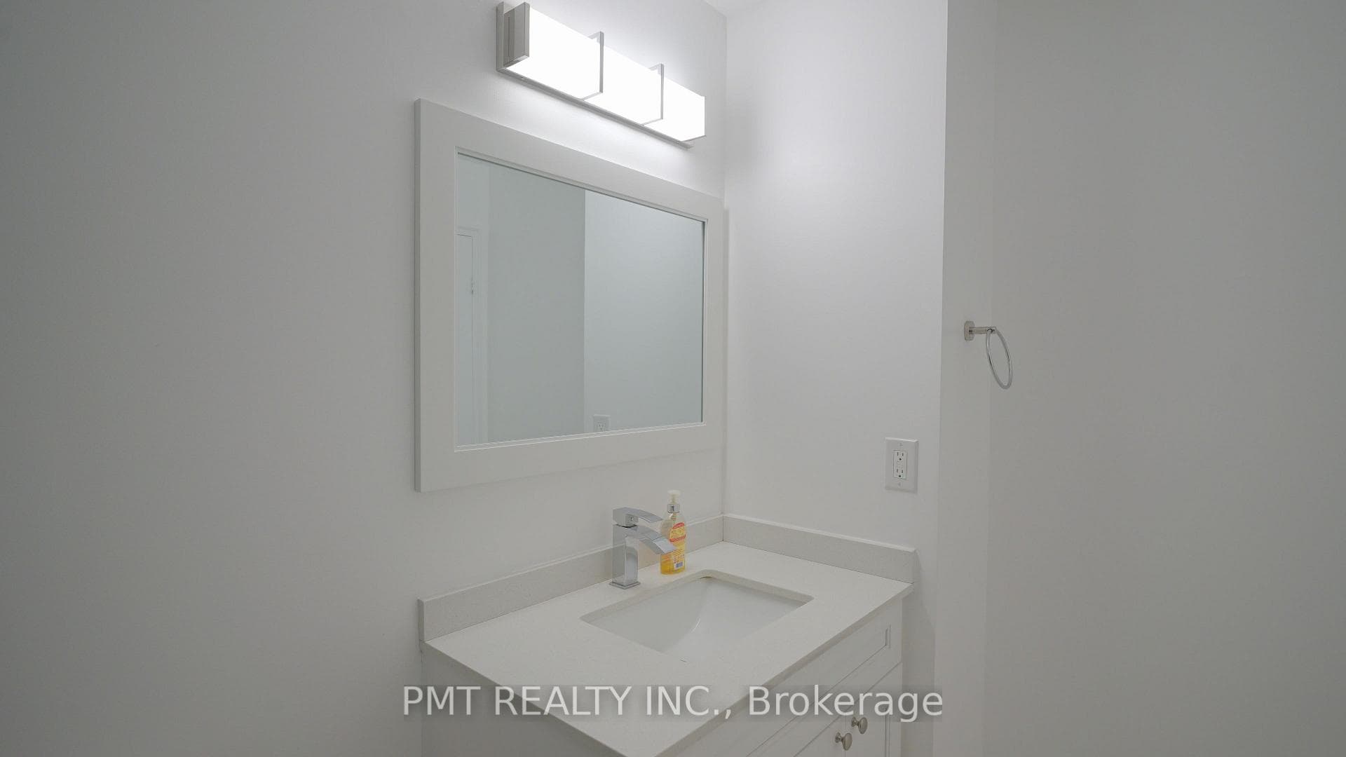 4001 Don Mills Road Unit 225 photo 30