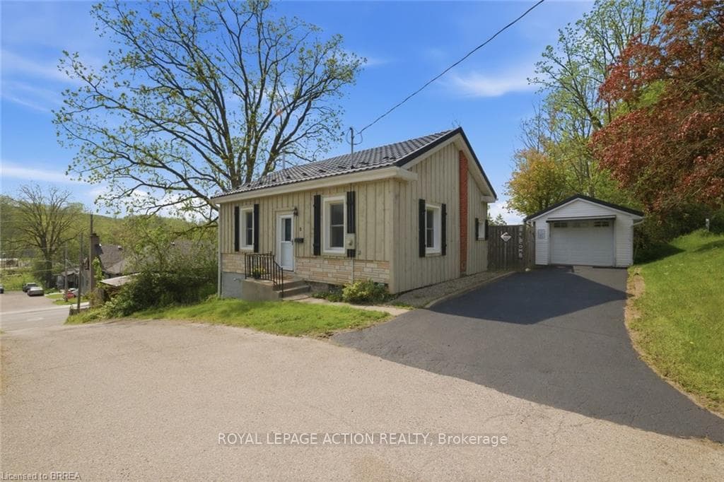 9 Keeton Lane photo 3