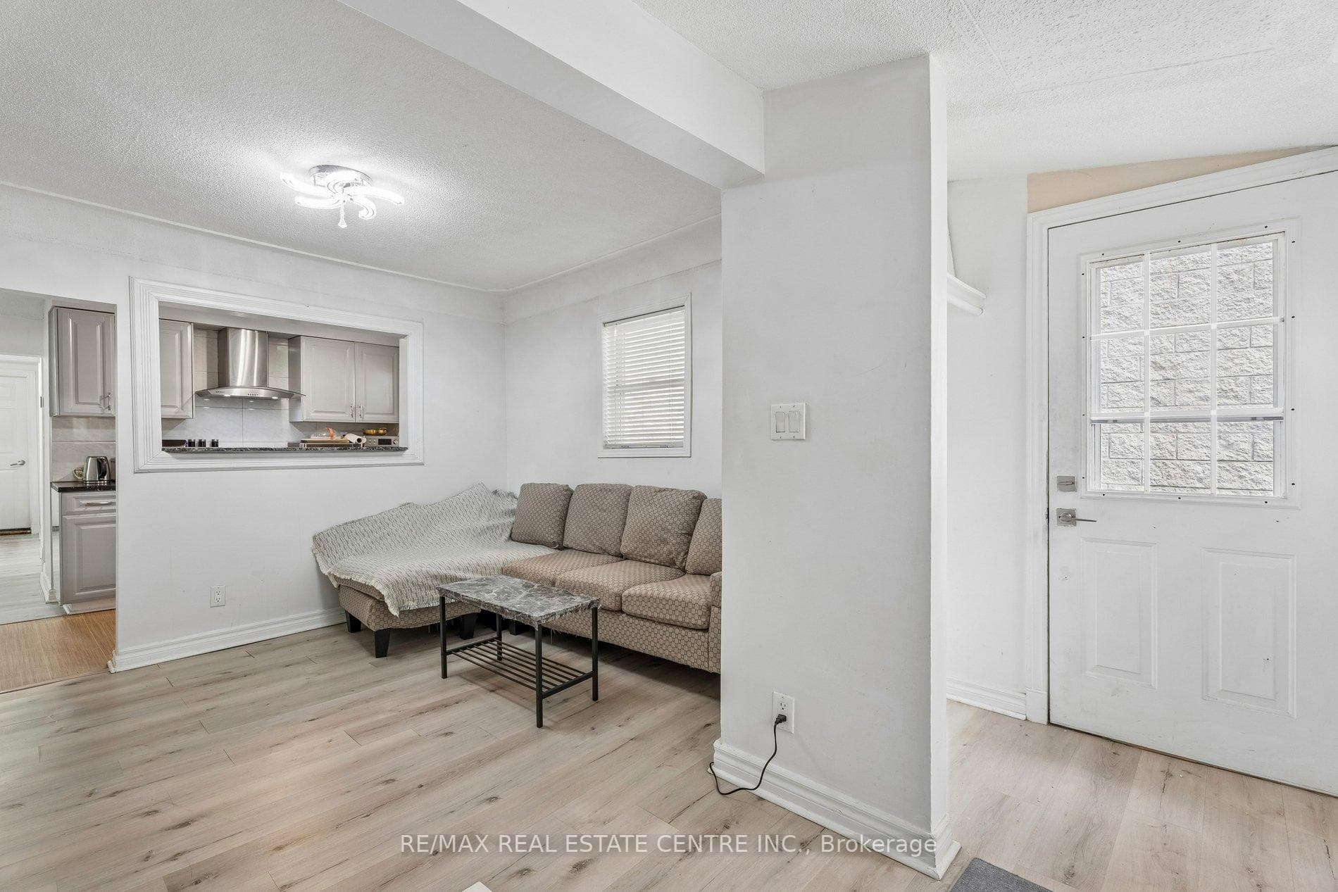 43 Whitfield Avenue photo 12