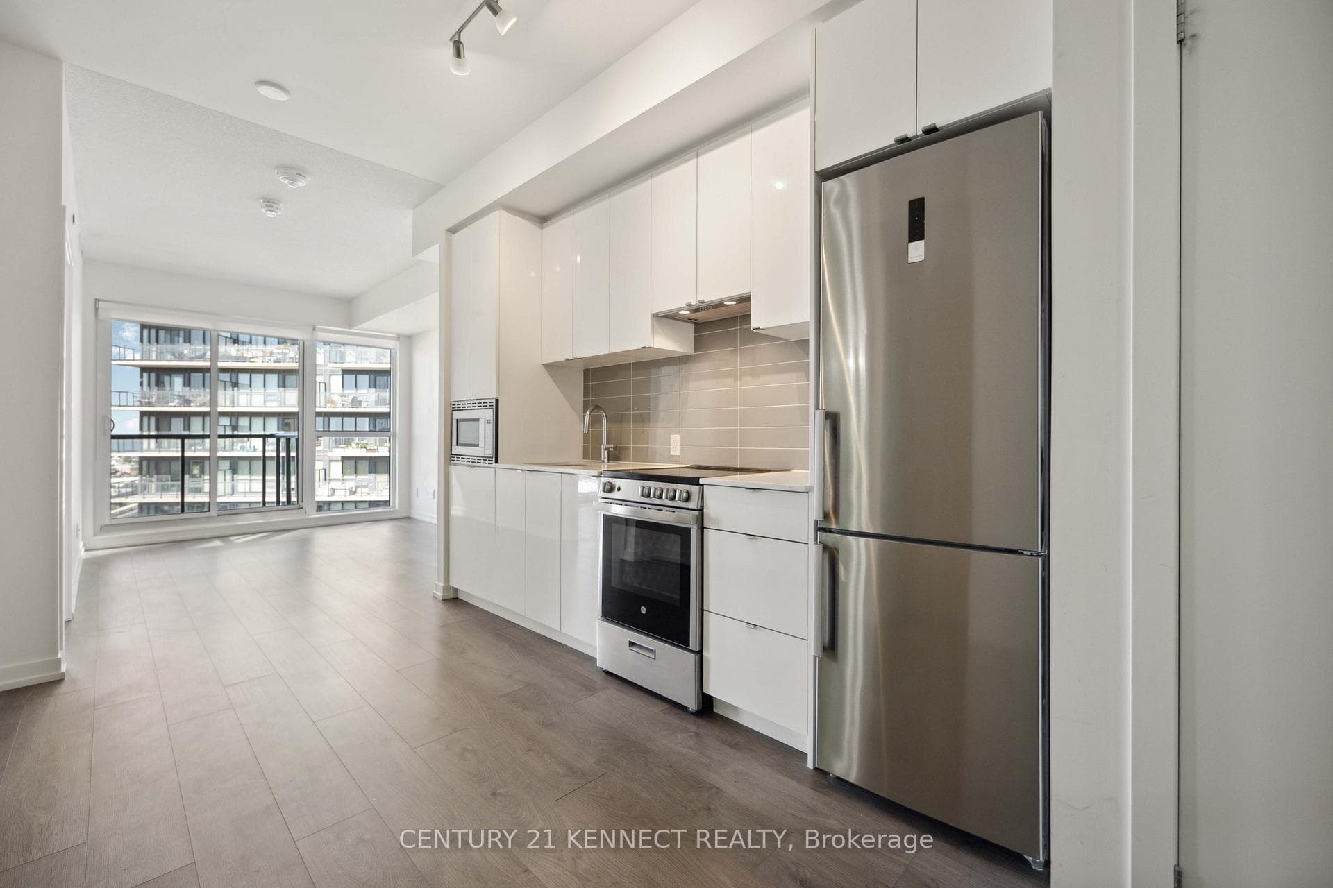 49 East Liberty Street Unit 1705 photo 9