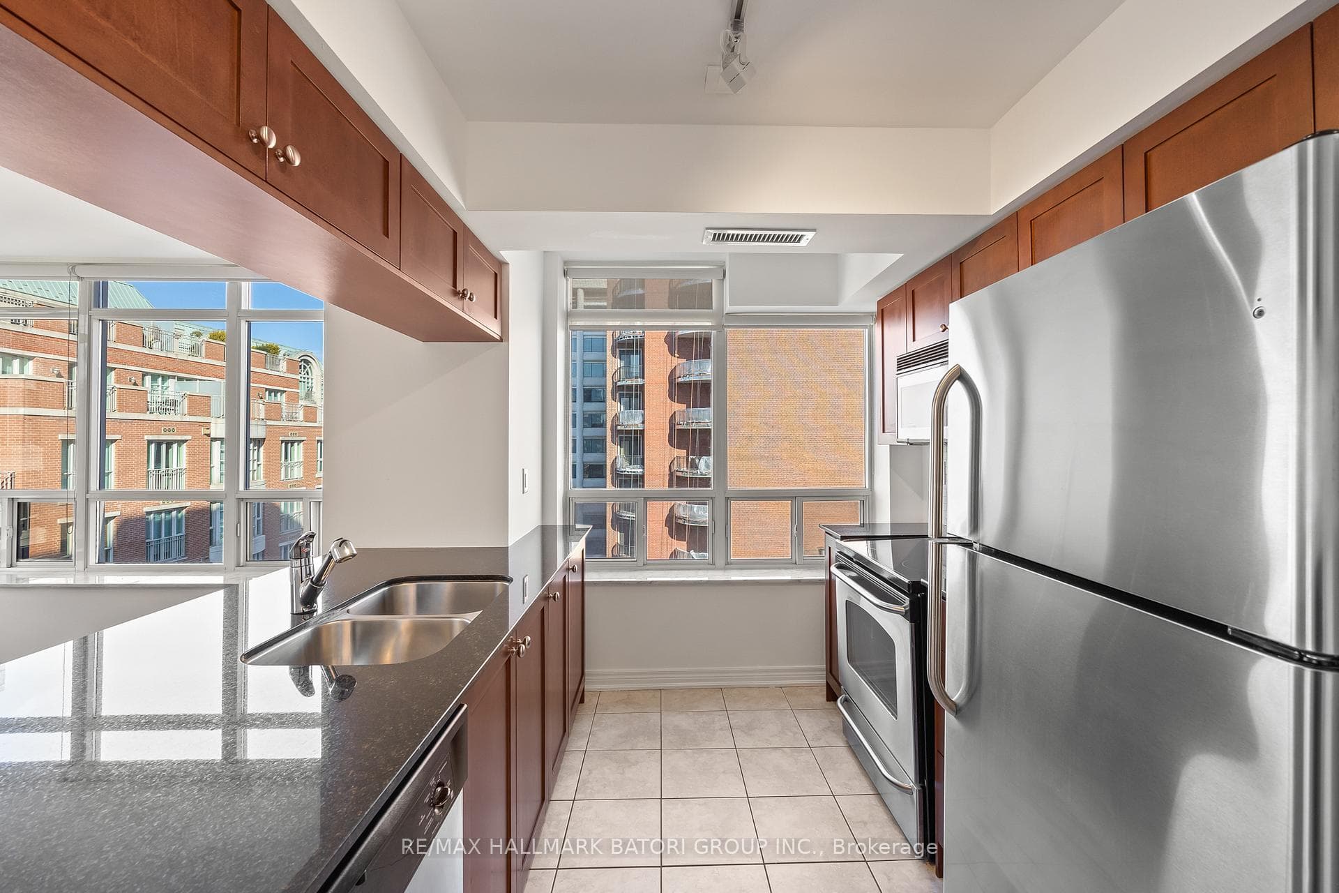 60 St Clair Avenue Unit 1103 photo 14