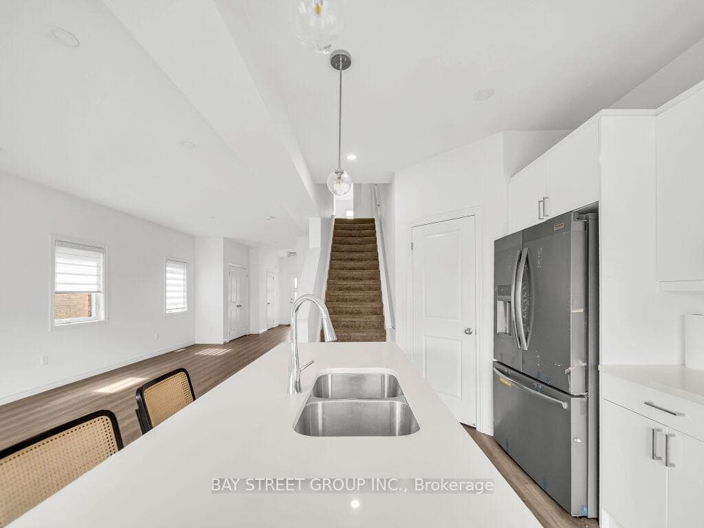 126 Byers Street photo 18