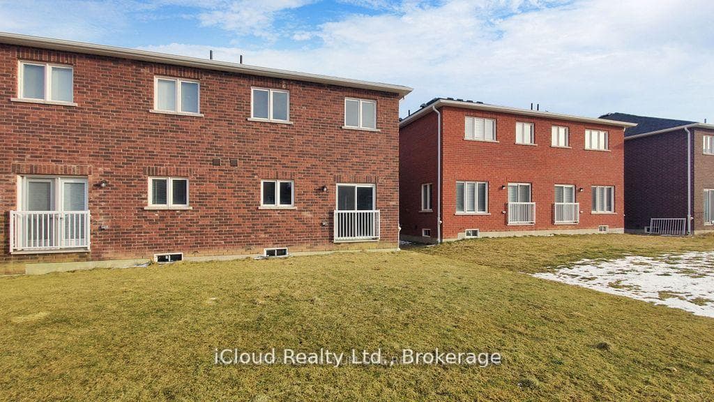 344 Ridley Crescent photo 12