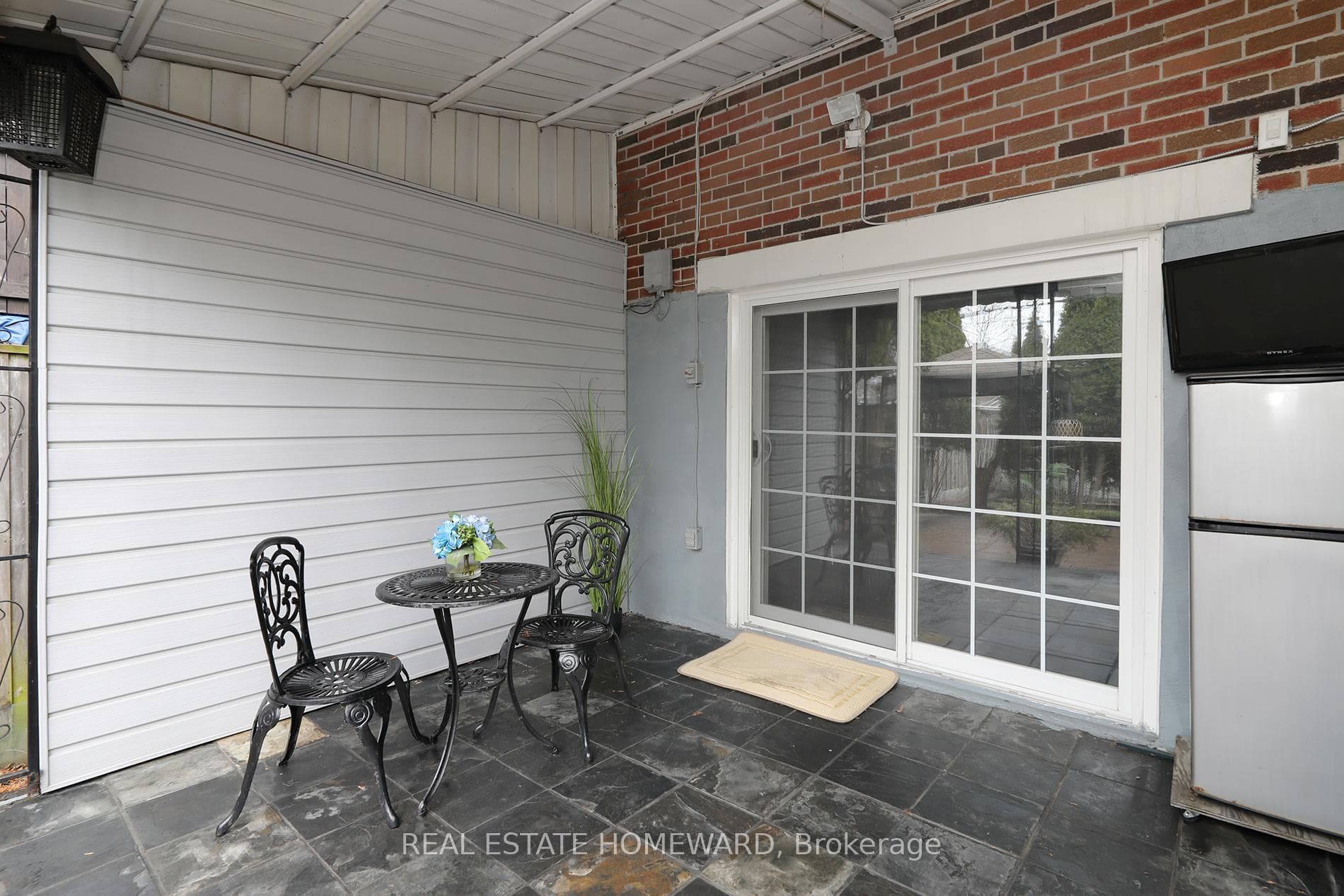 34 Mystic Avenue photo 35