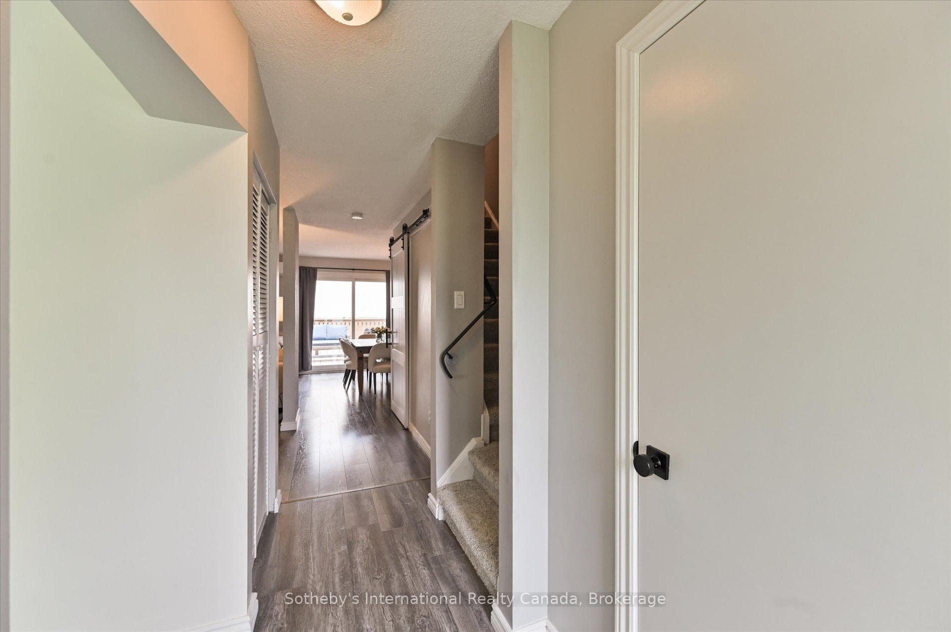 217 Kingham Road photo 5