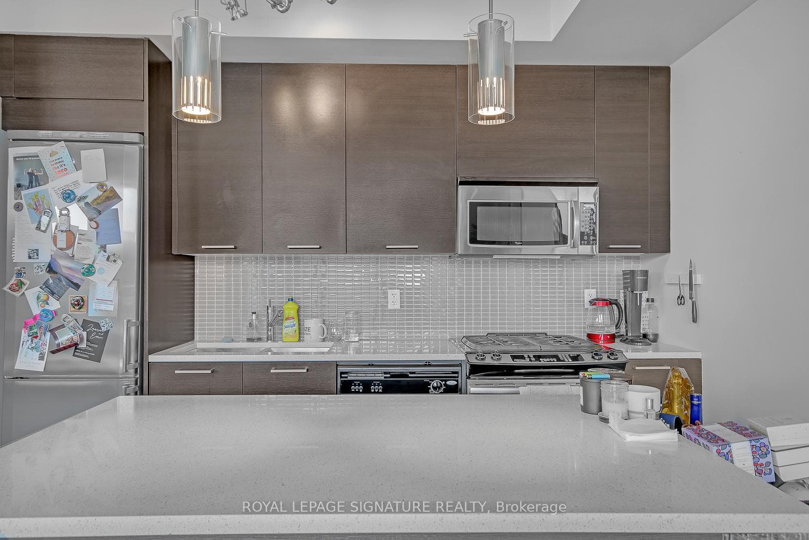 90 Broadview Avenue Unit 804 photo 17
