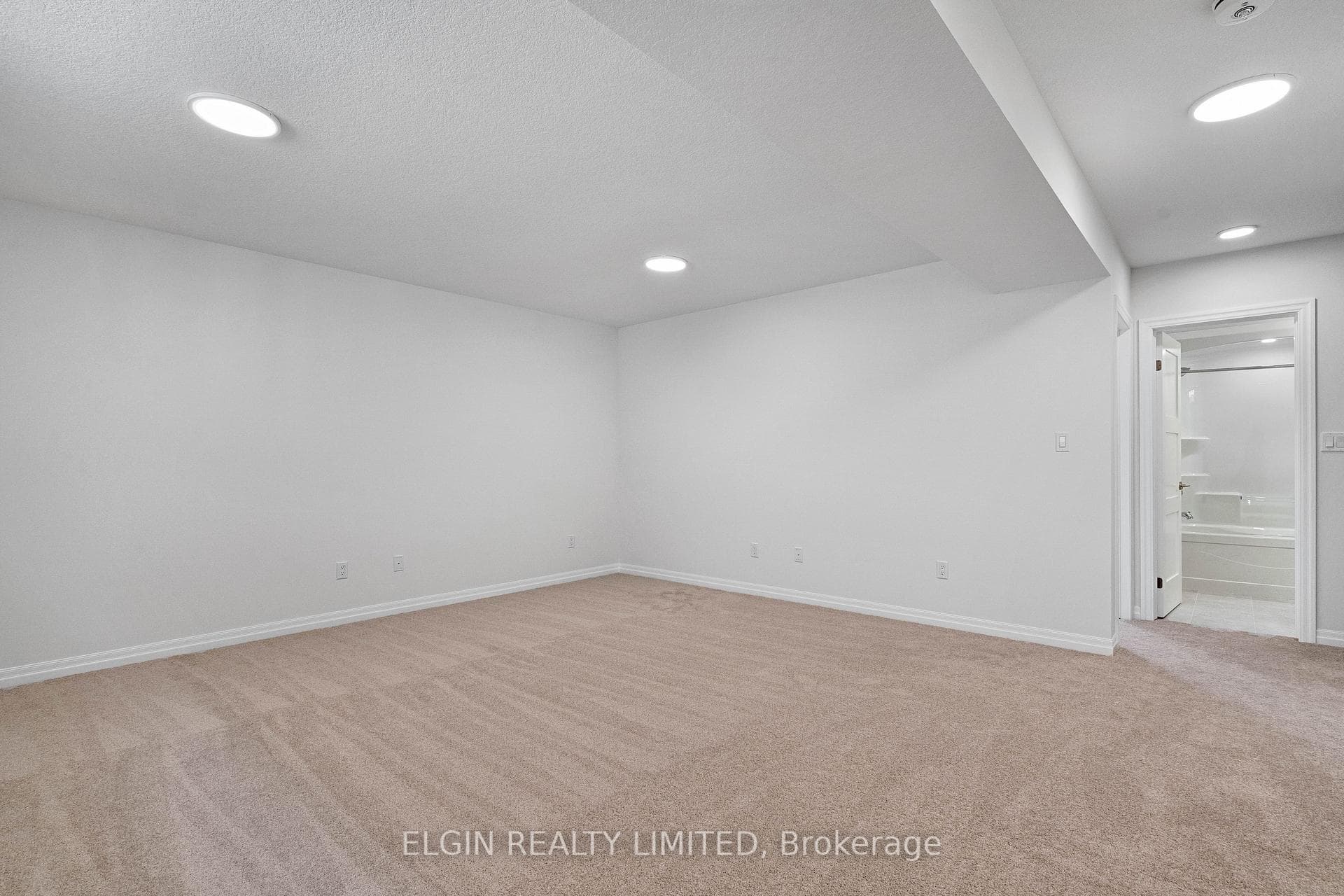 5 Finch Street photo 28
