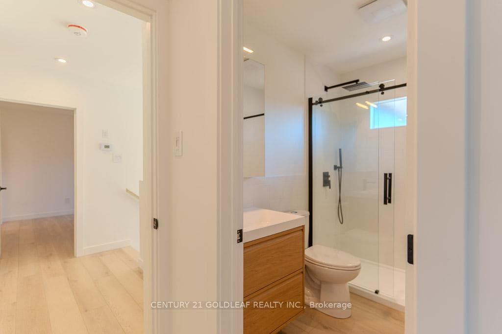 29 Crownhill Street photo 27
