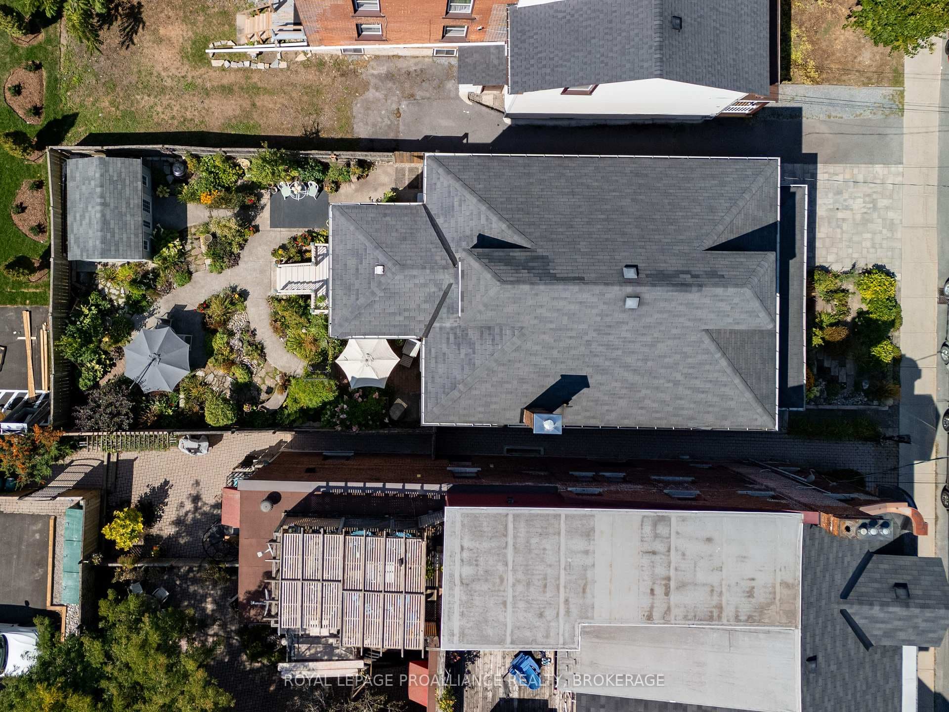 58 Earl Street photo 45