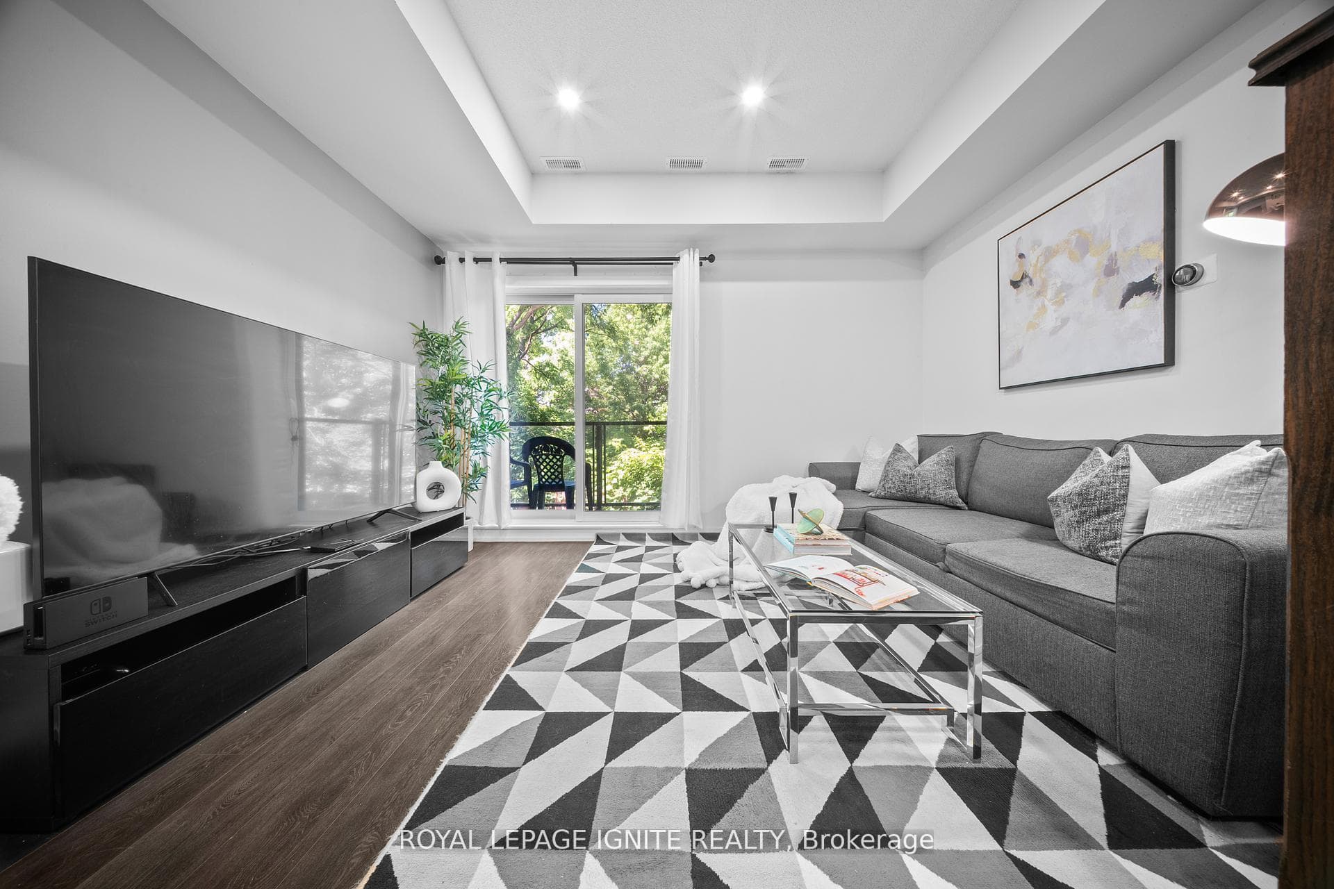 2063 Weston Road Unit Unit 2 photo 13