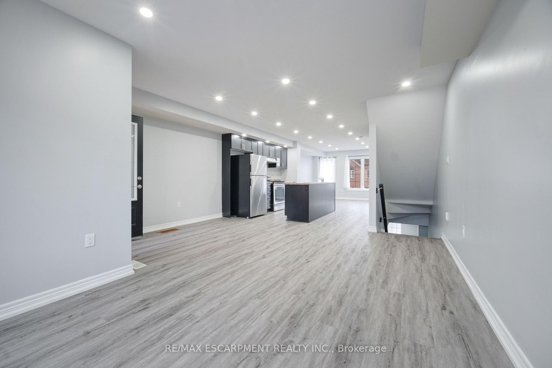 404 Linden Drive photo 10