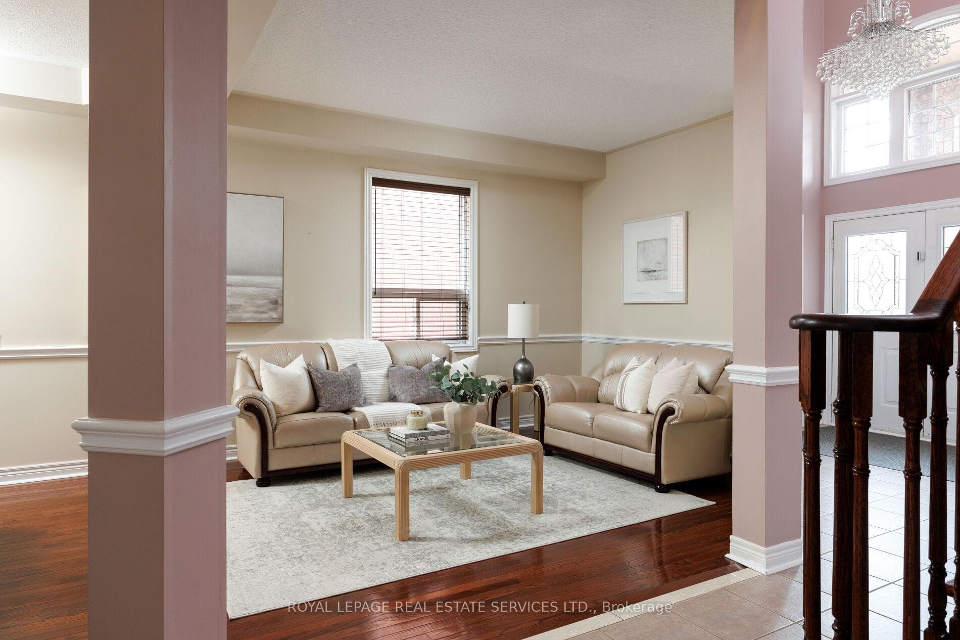 2252 Foxfield Road photo 6