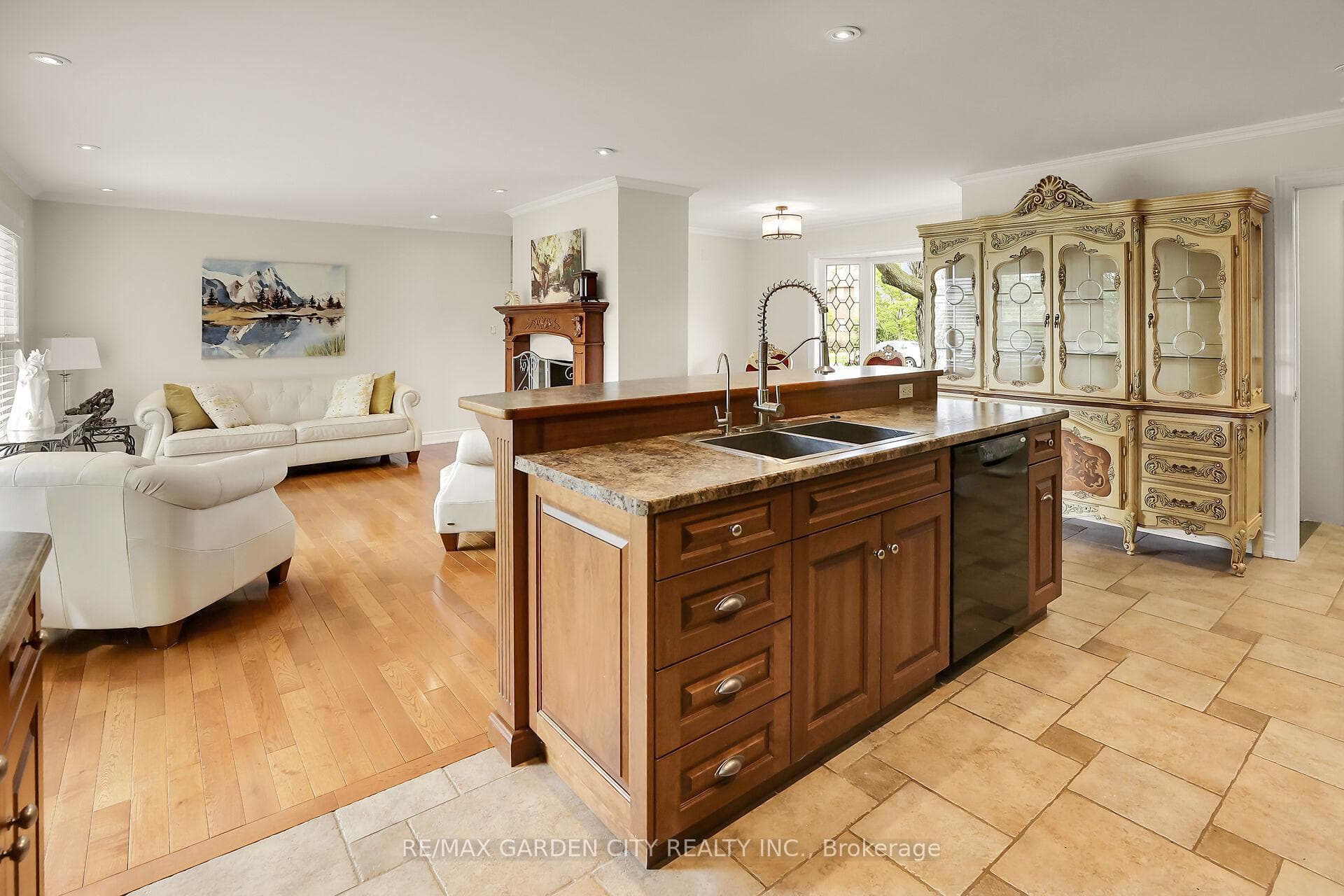 17 Baker Road photo 10