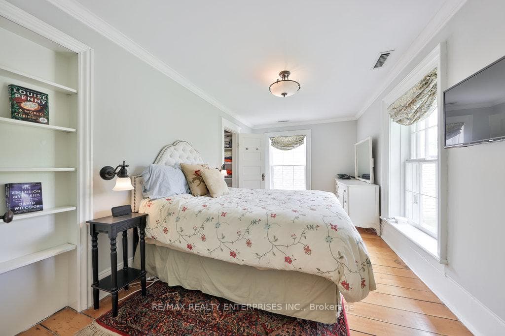 1234 Old River Road photo 23