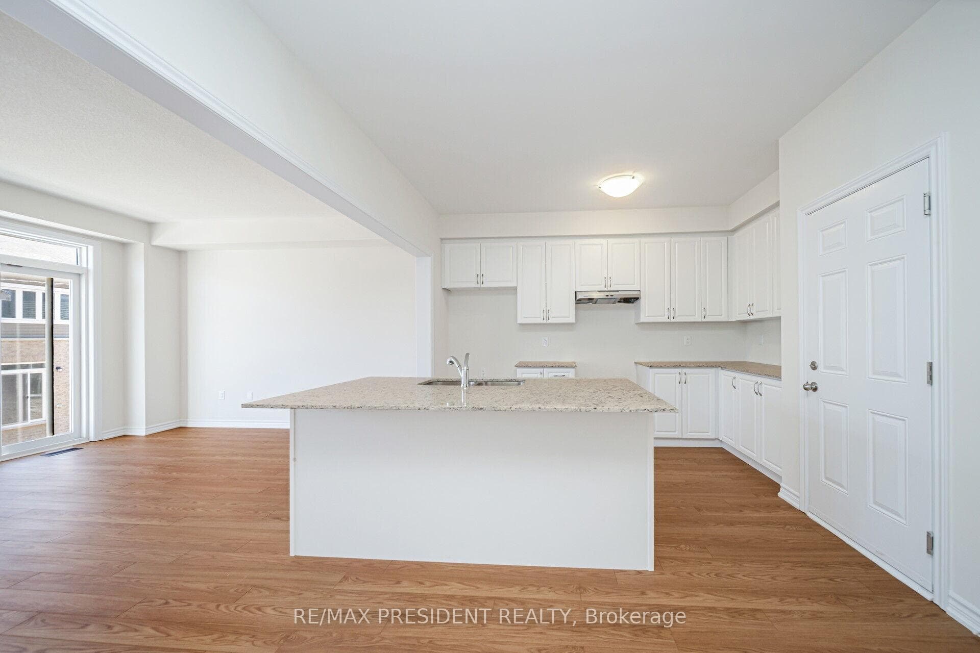 167 Gear Avenue photo 7